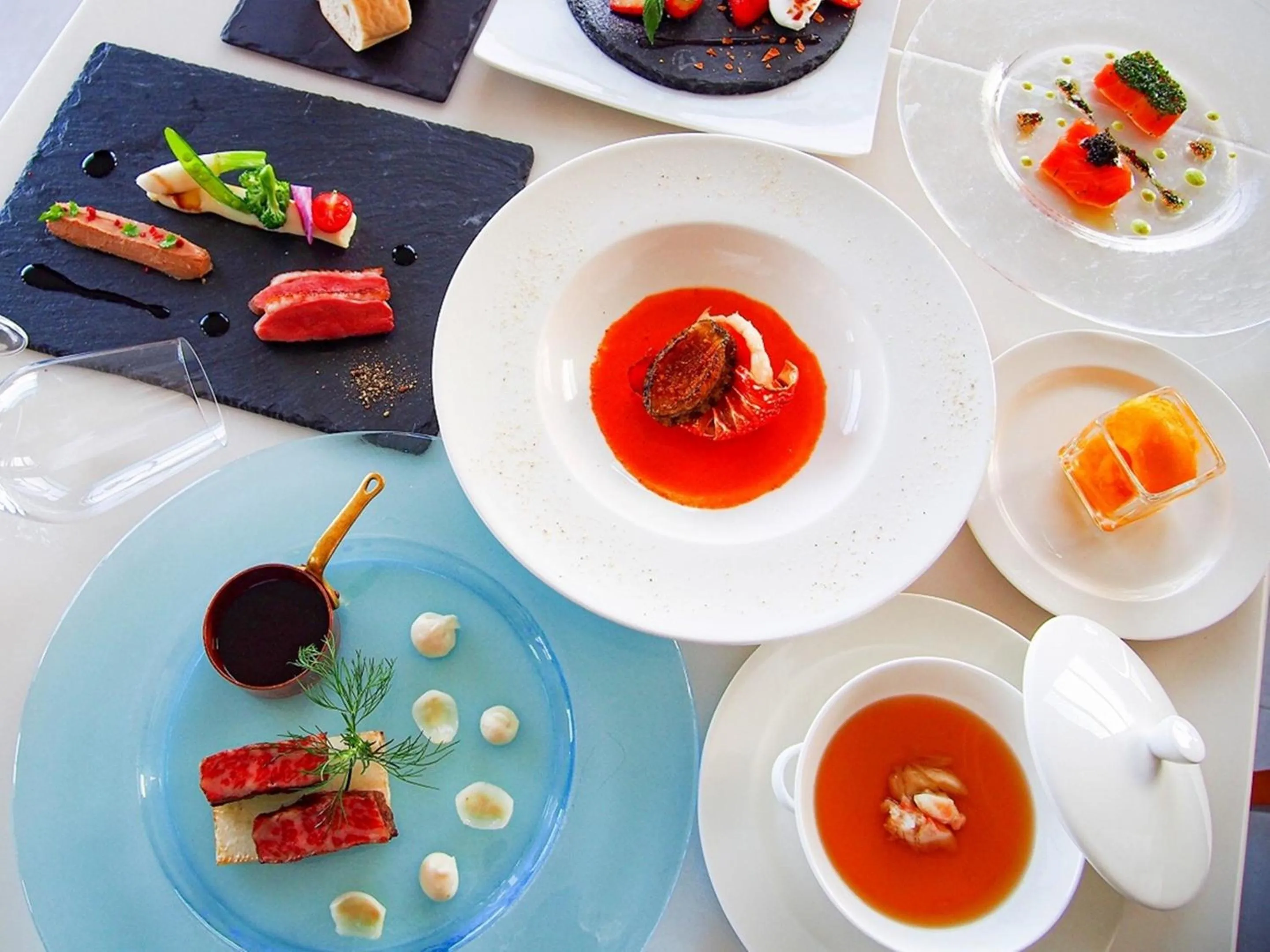 Restaurant/places to eat in Hotel Emisia Sapporo