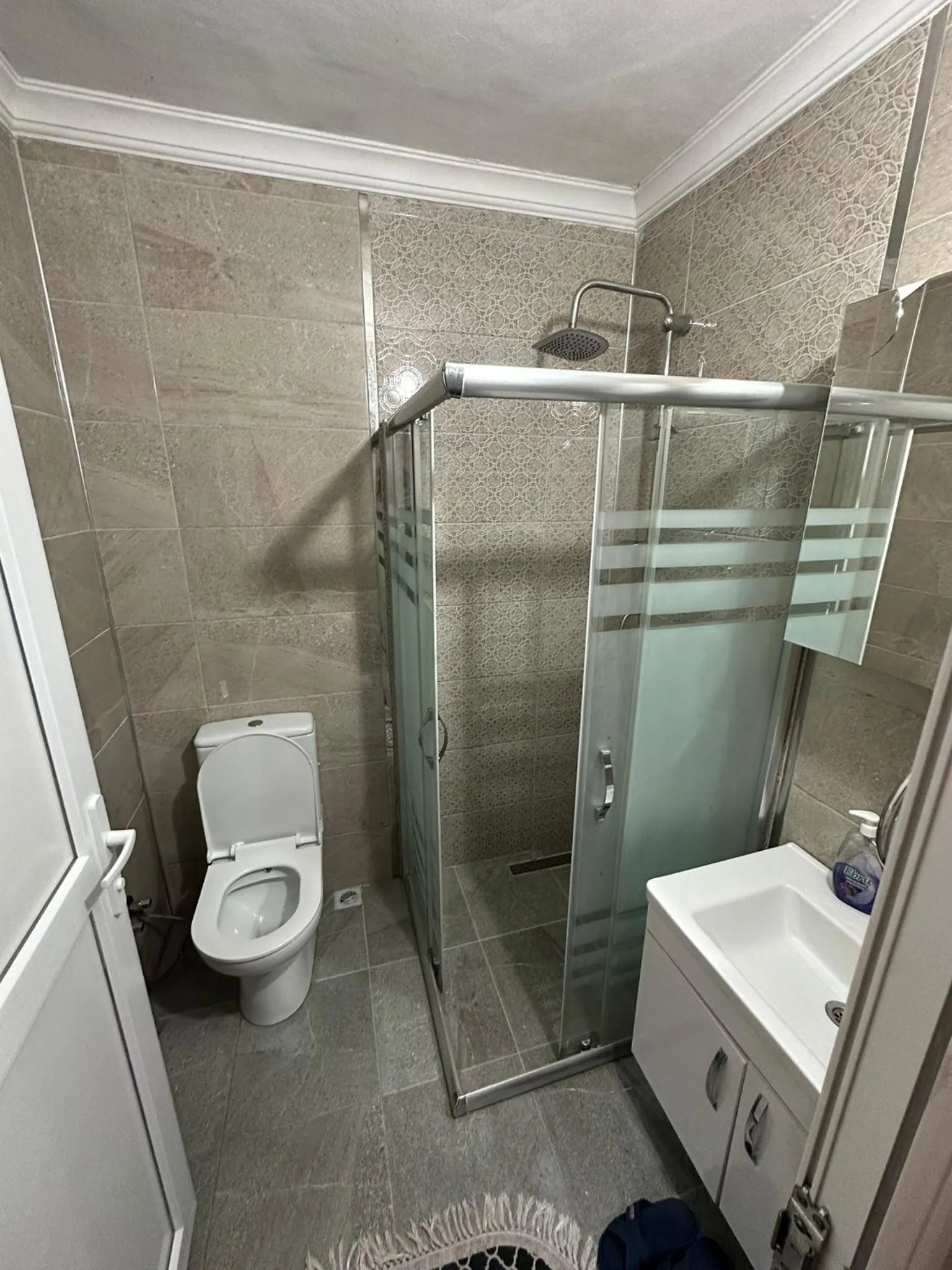 Bathroom in Peruma otel