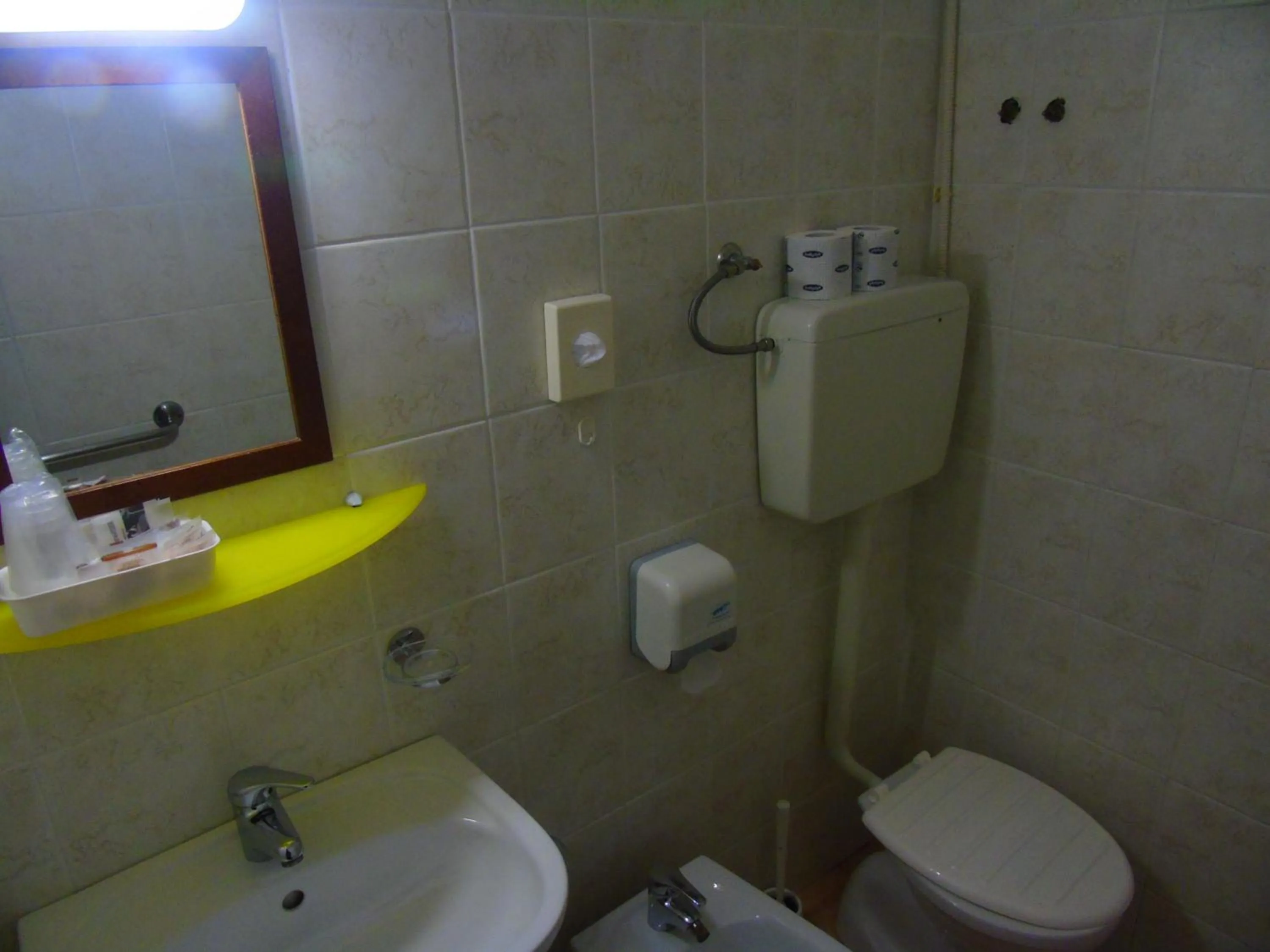 Bathroom in Hotel Zeus Lido di Classe Room Only