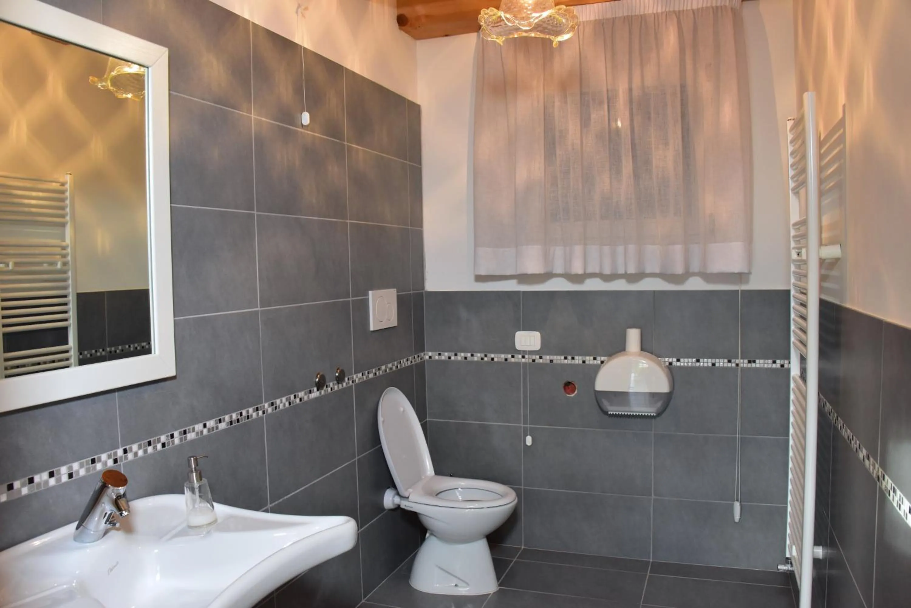 Bathroom in Agriturismo Ae Cavane