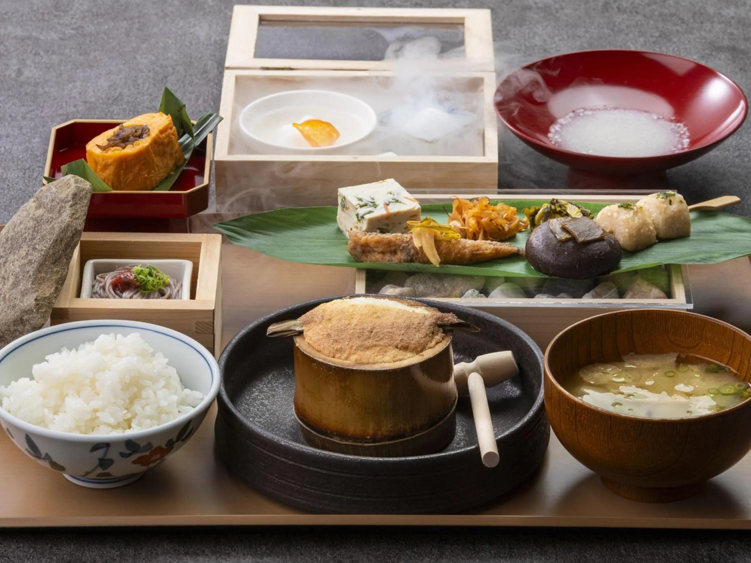 Hanare no yado Kamigakure