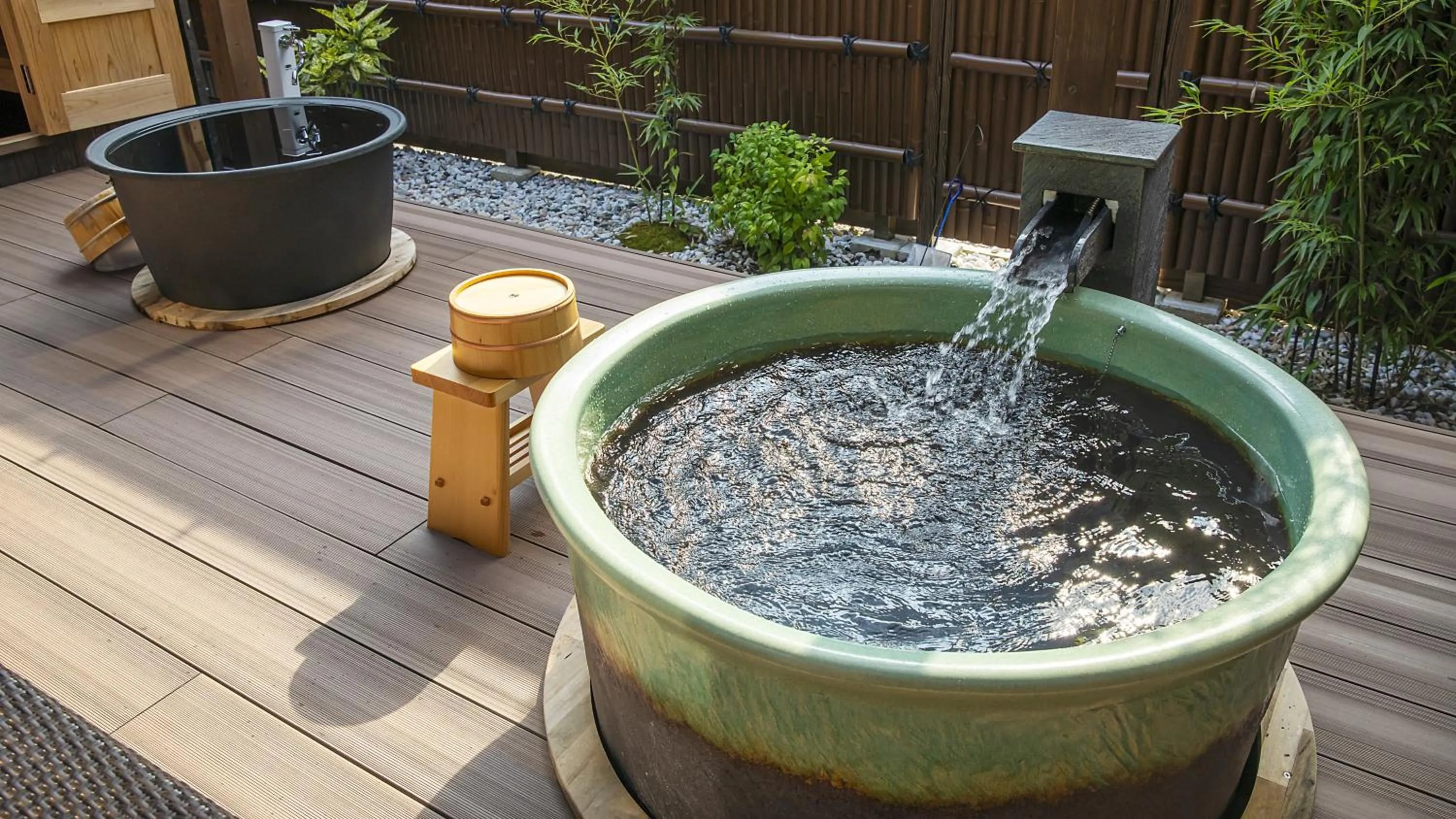 Hanare no yado Kamigakure