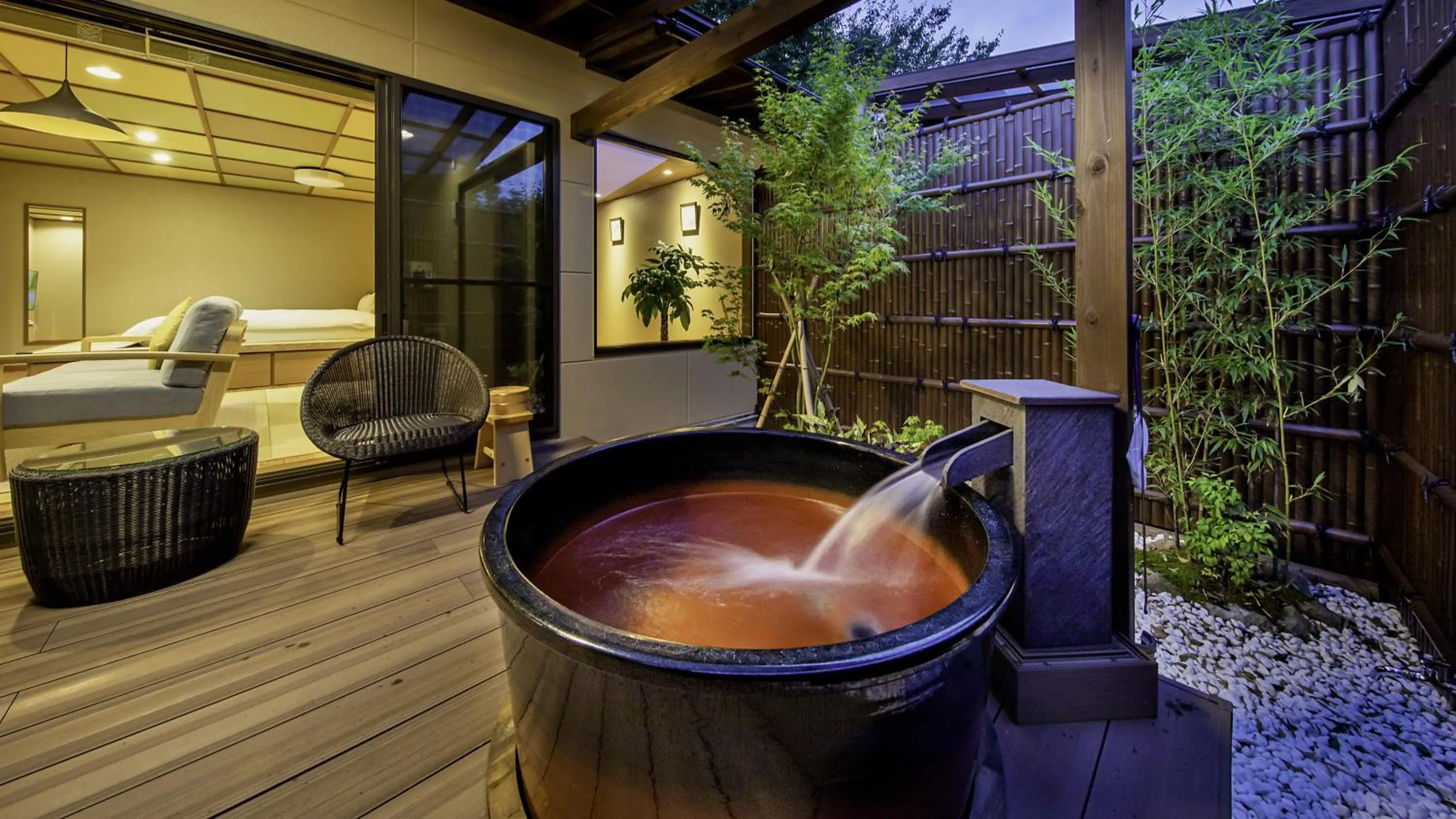 Hanare no yado Kamigakure