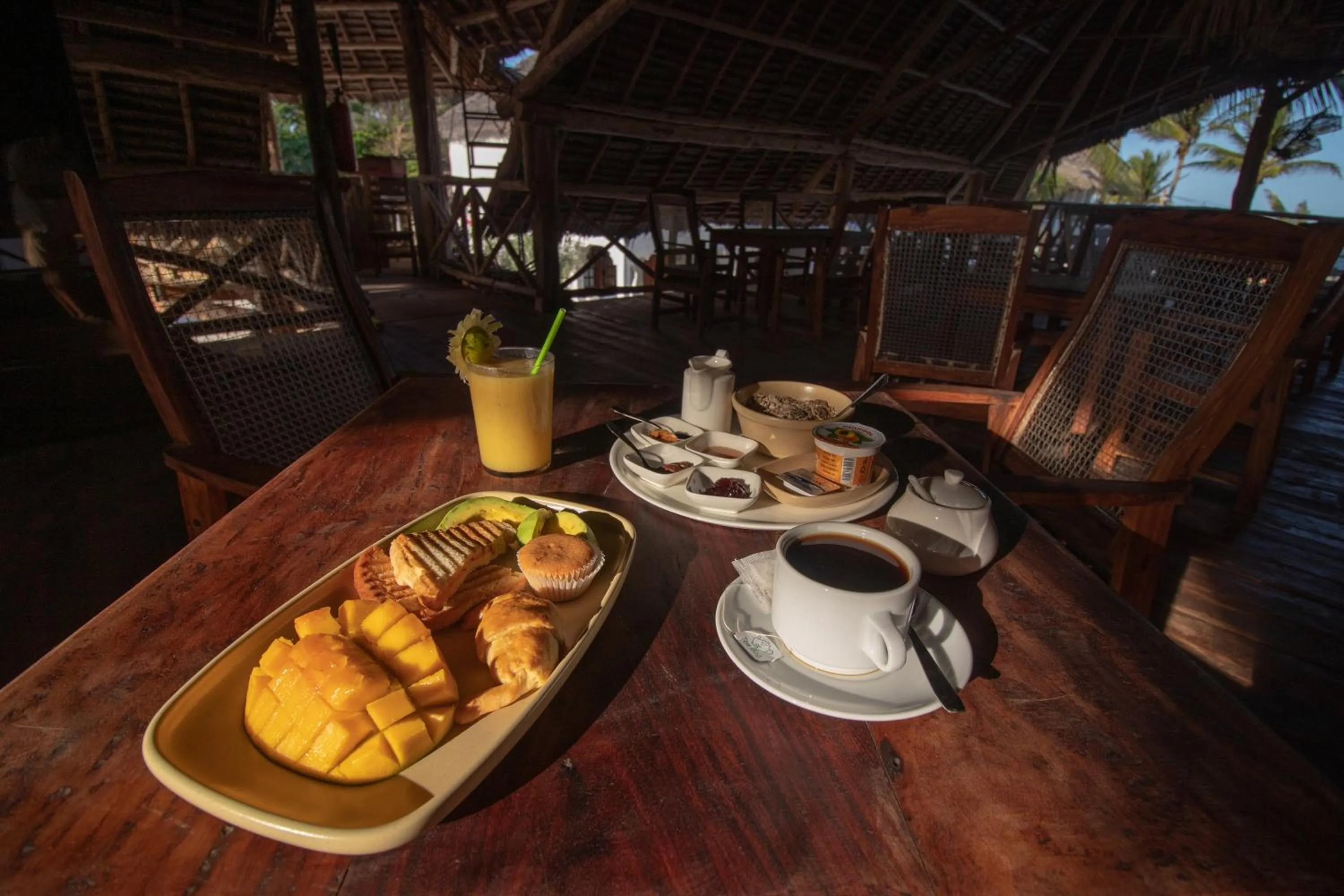 Restaurant/places to eat in Nest Style Beach Hotel Zanzibar