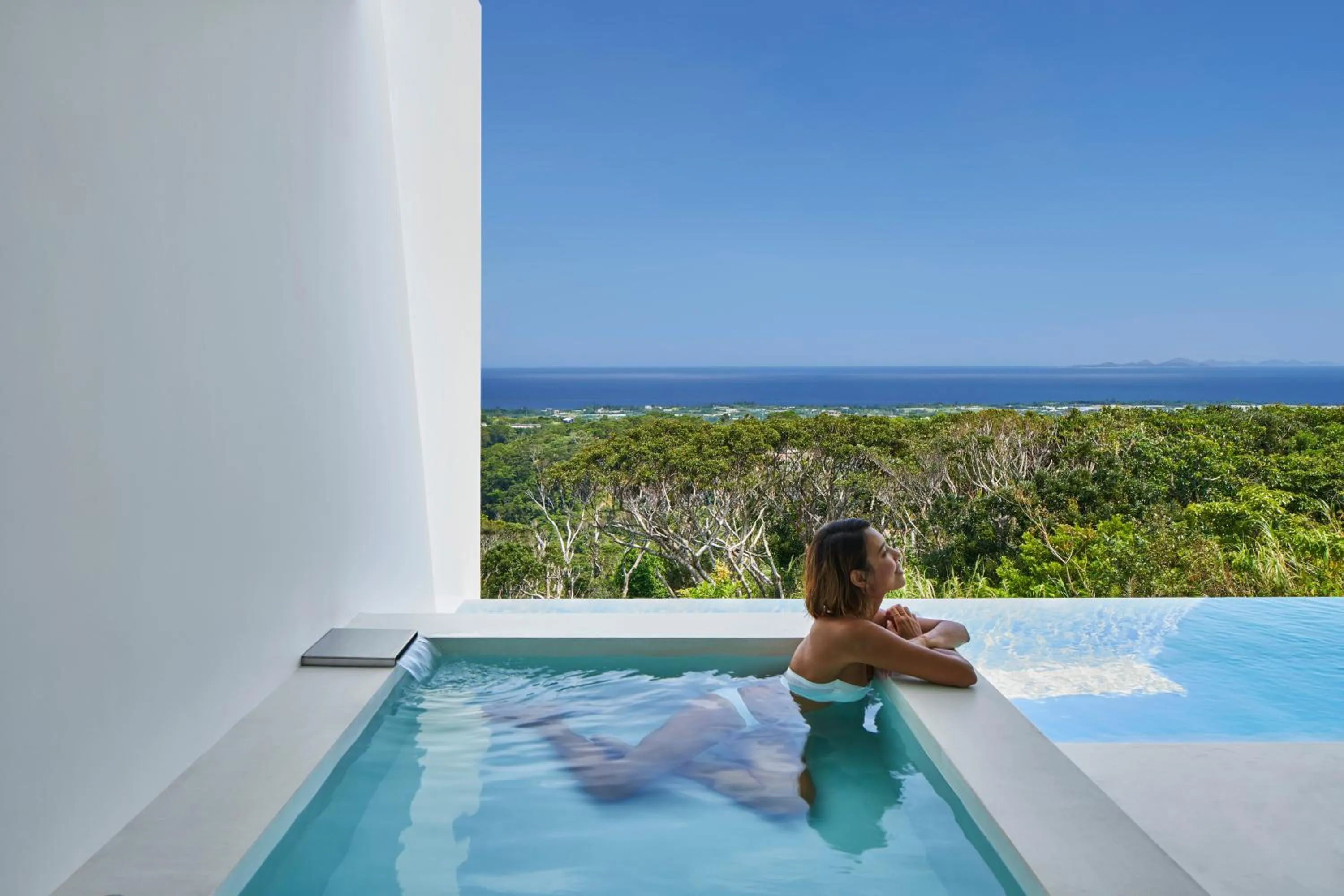 Open Air Bath in EMIL NAKIJIN