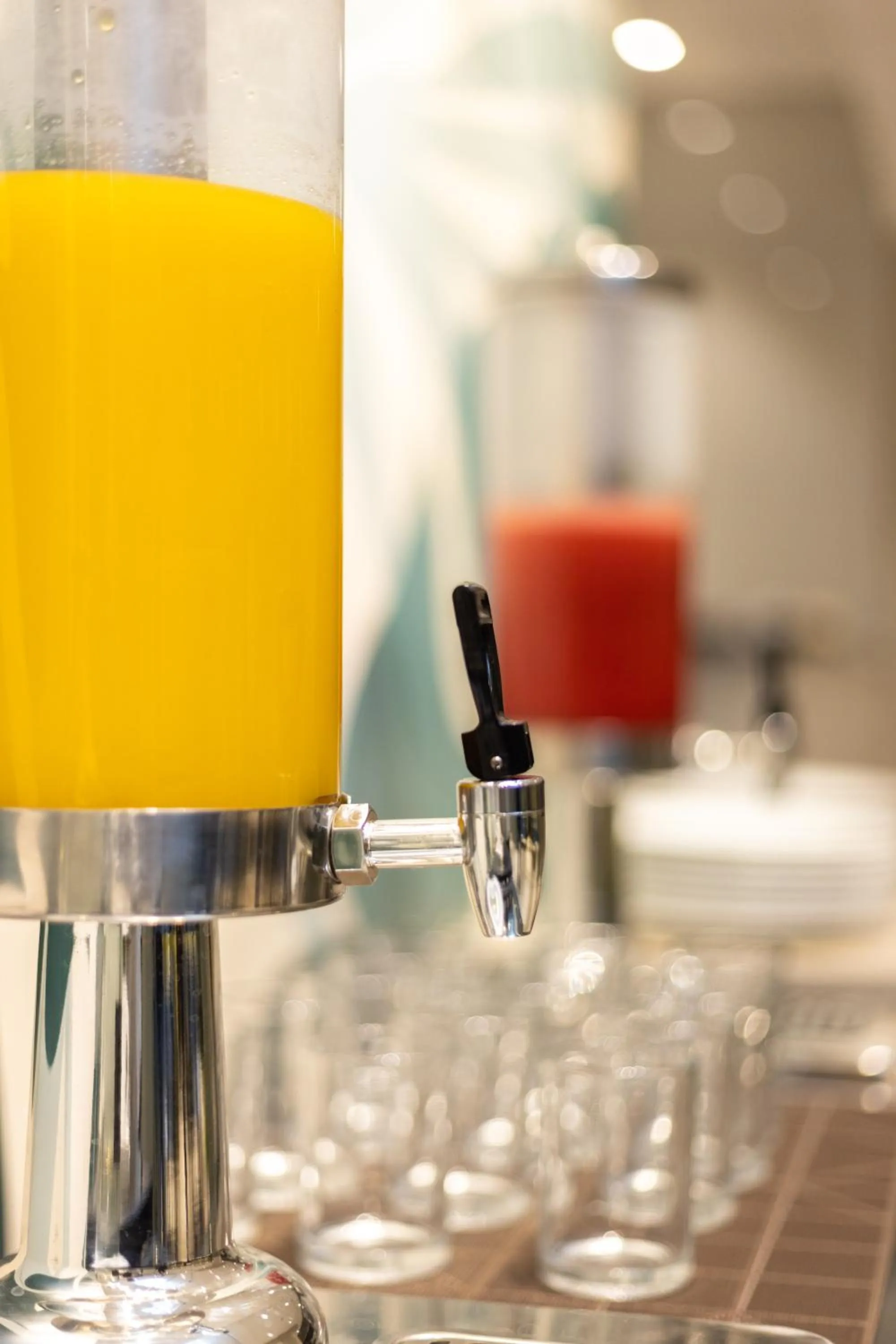 Breakfast in PRESIDENCY AIRPORT HOTEL