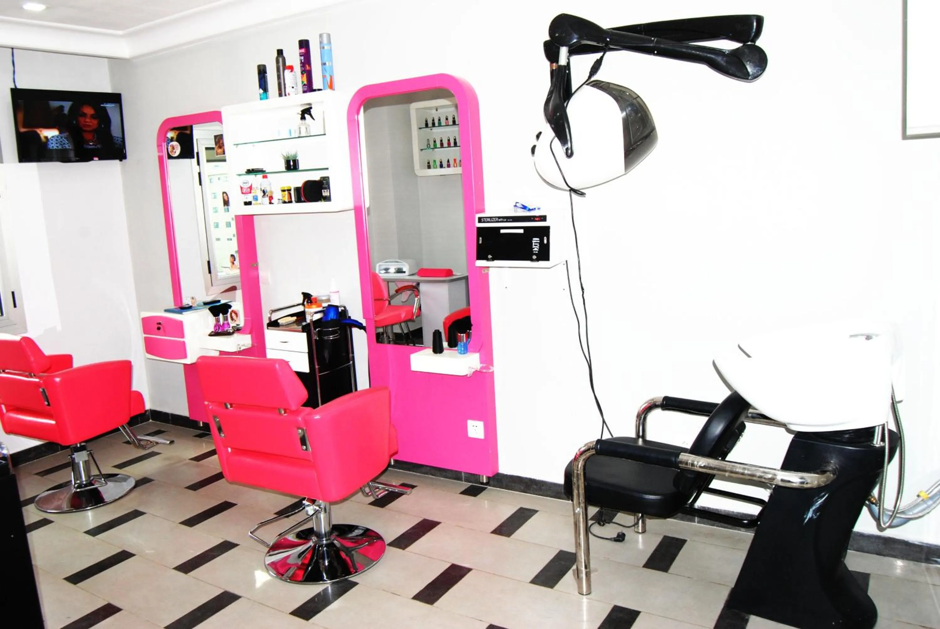 Spa and wellness centre/facilities in Benin Royal Hotel