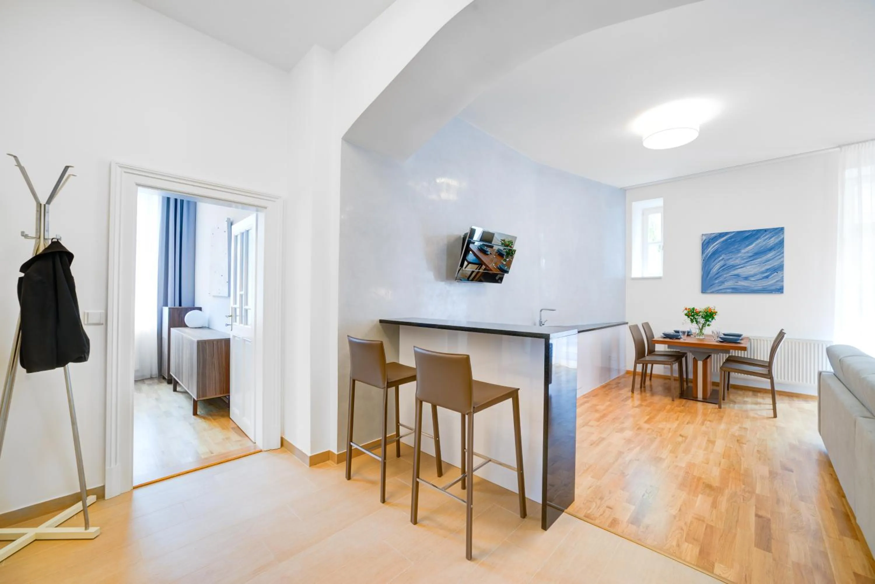 Dining area in Bishop Apartments