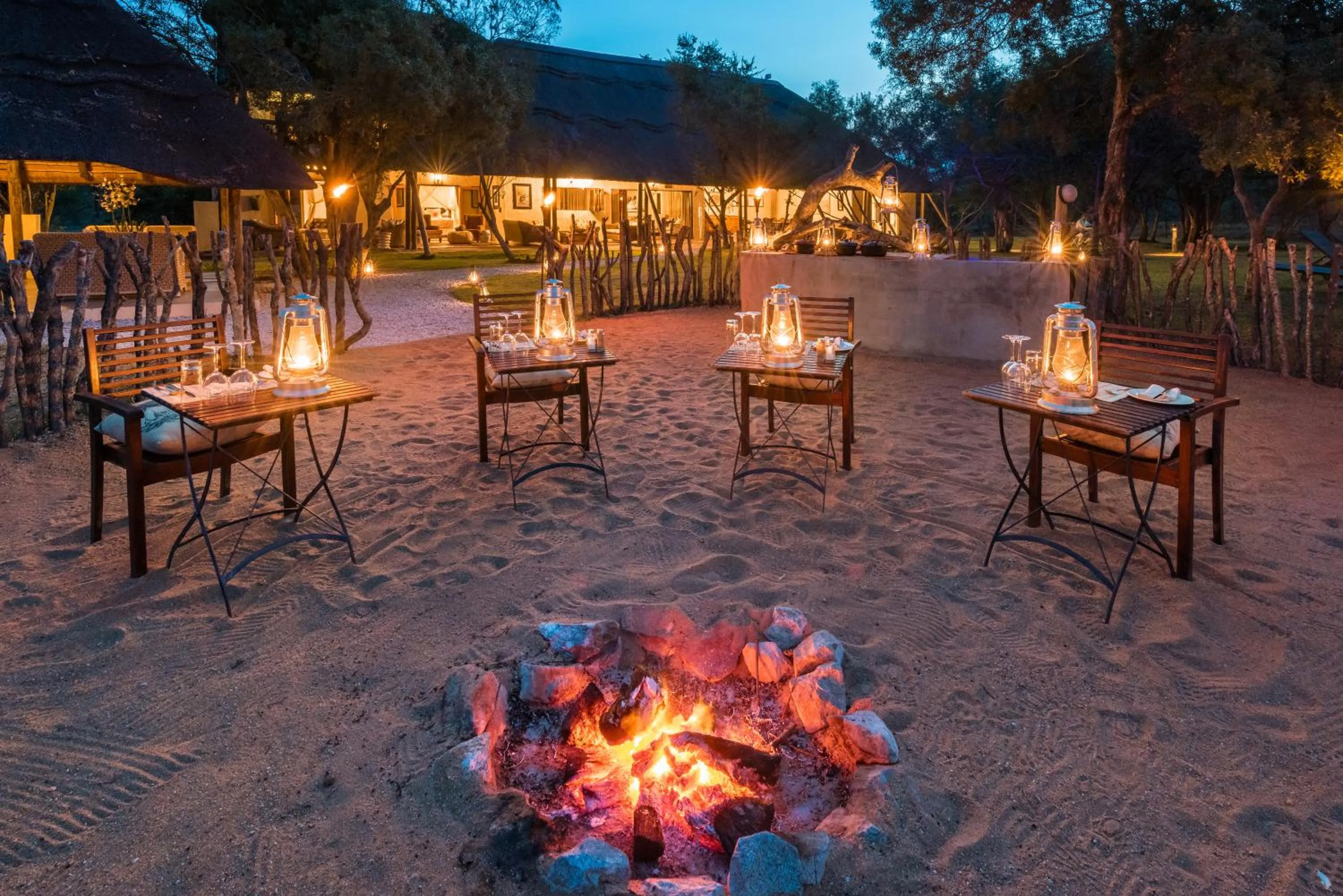 Restaurant/places to eat in Tintswalo Safari