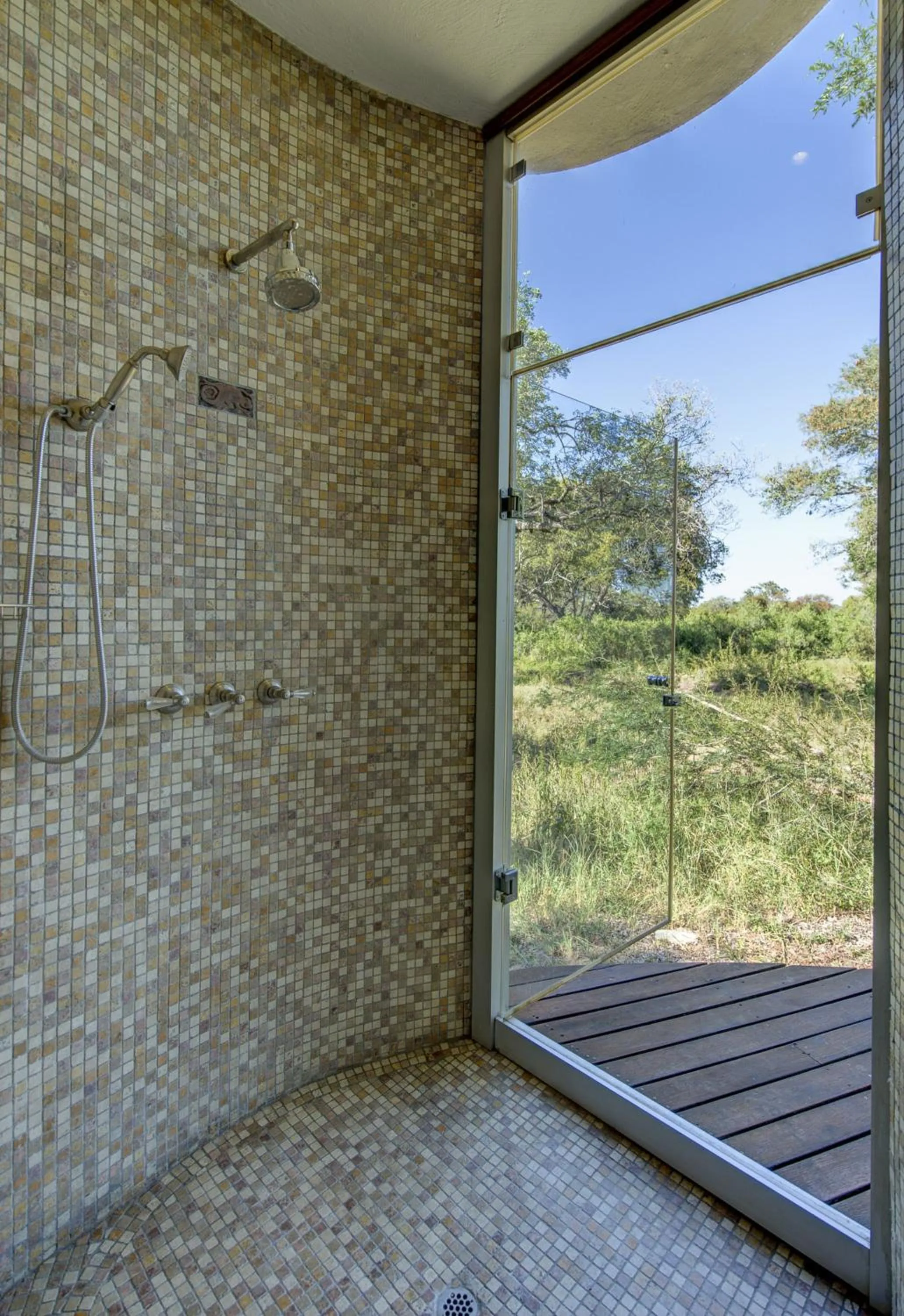 Shower in Tintswalo Safari