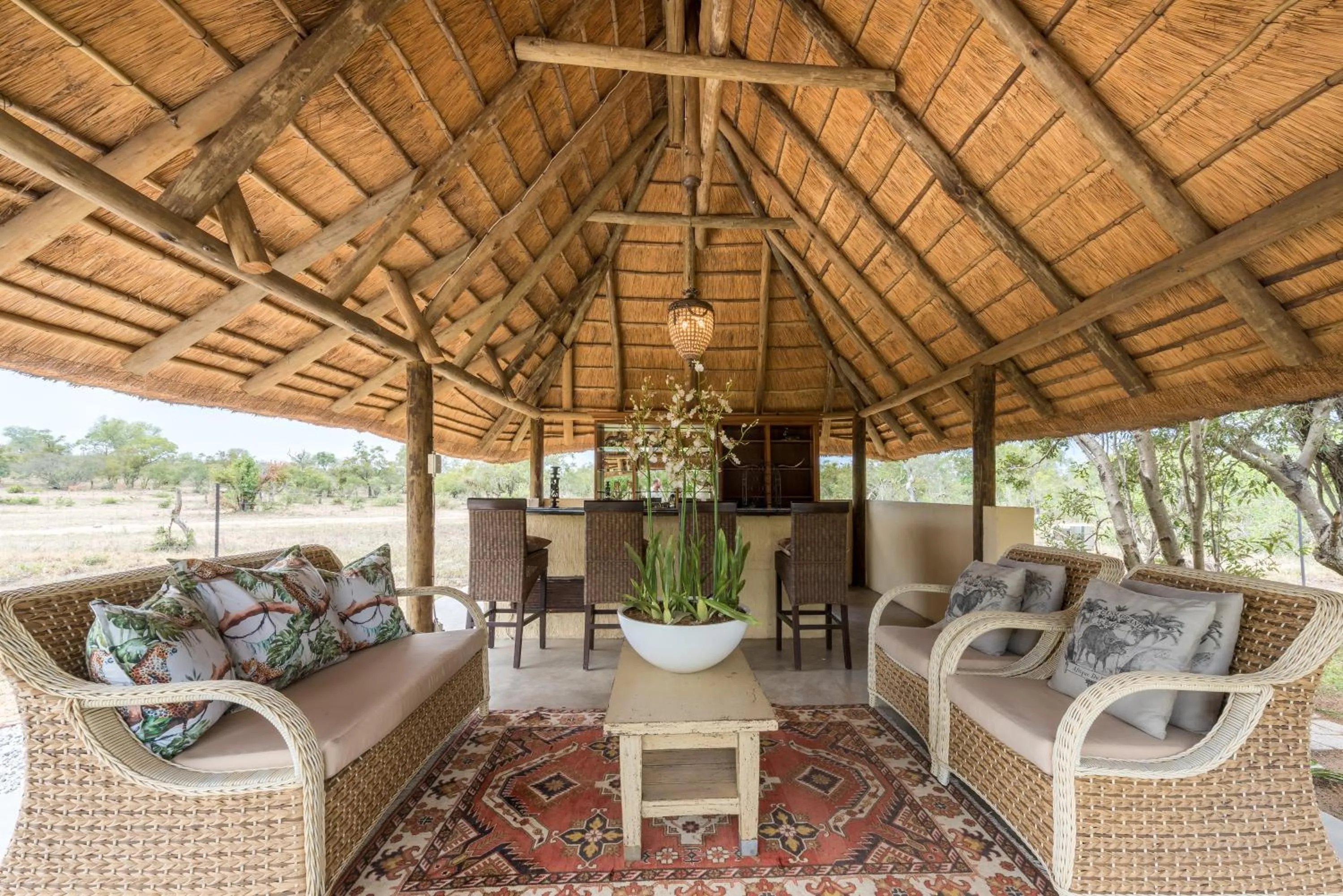 Lounge or bar in Tintswalo Safari
