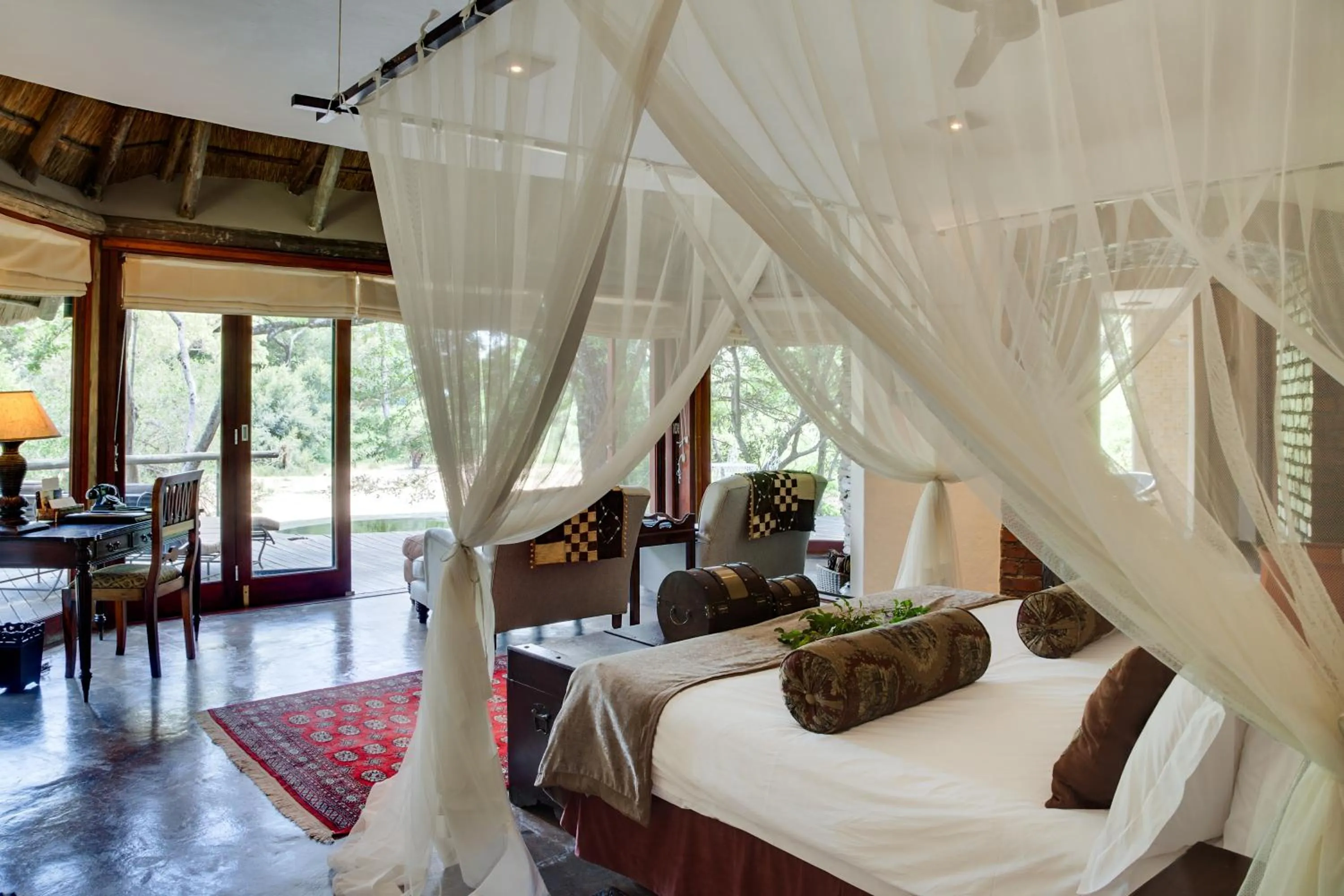 Bedroom, Bed in Tintswalo Safari