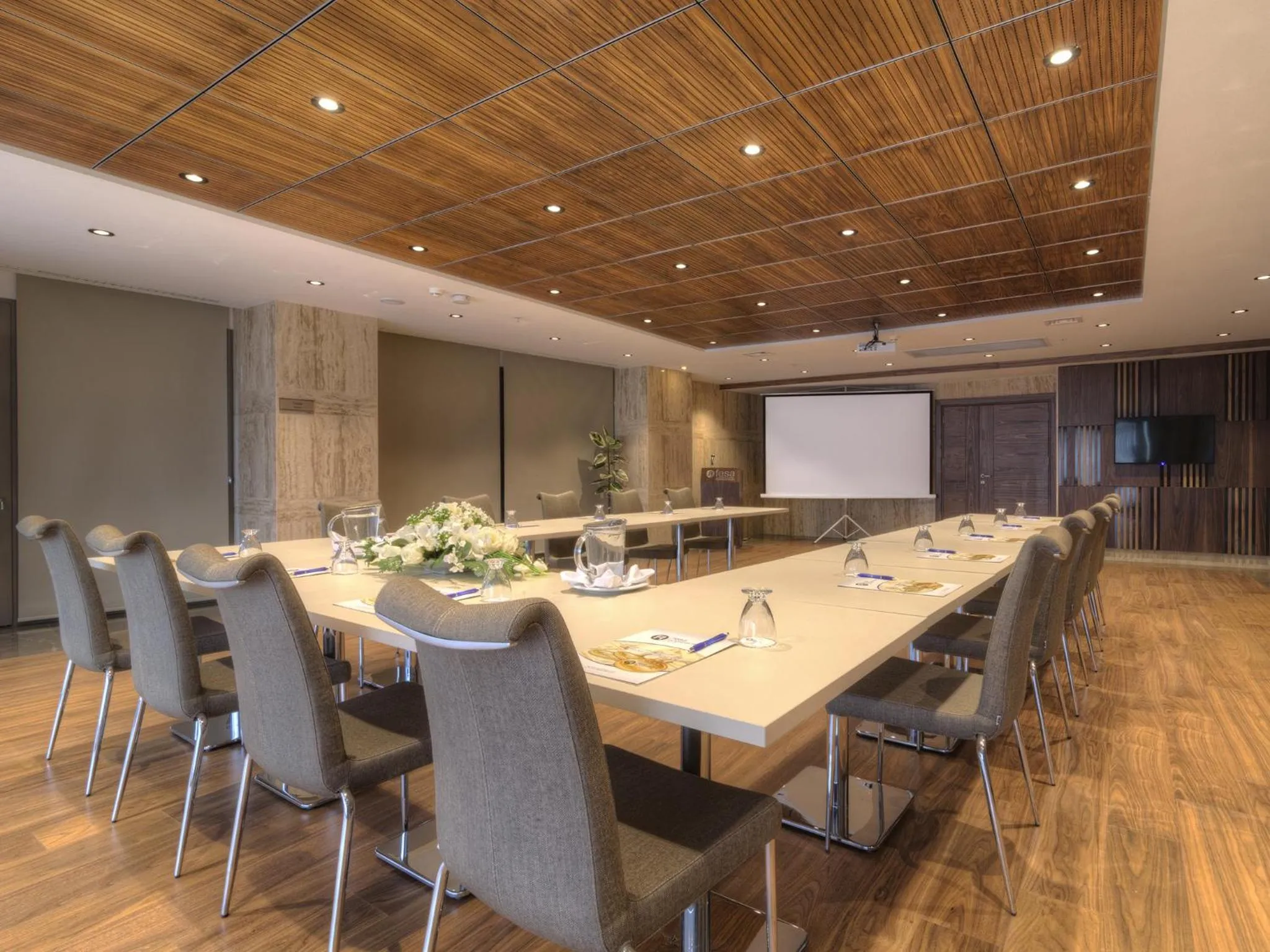 Business facilities in Fesa Business Hotel