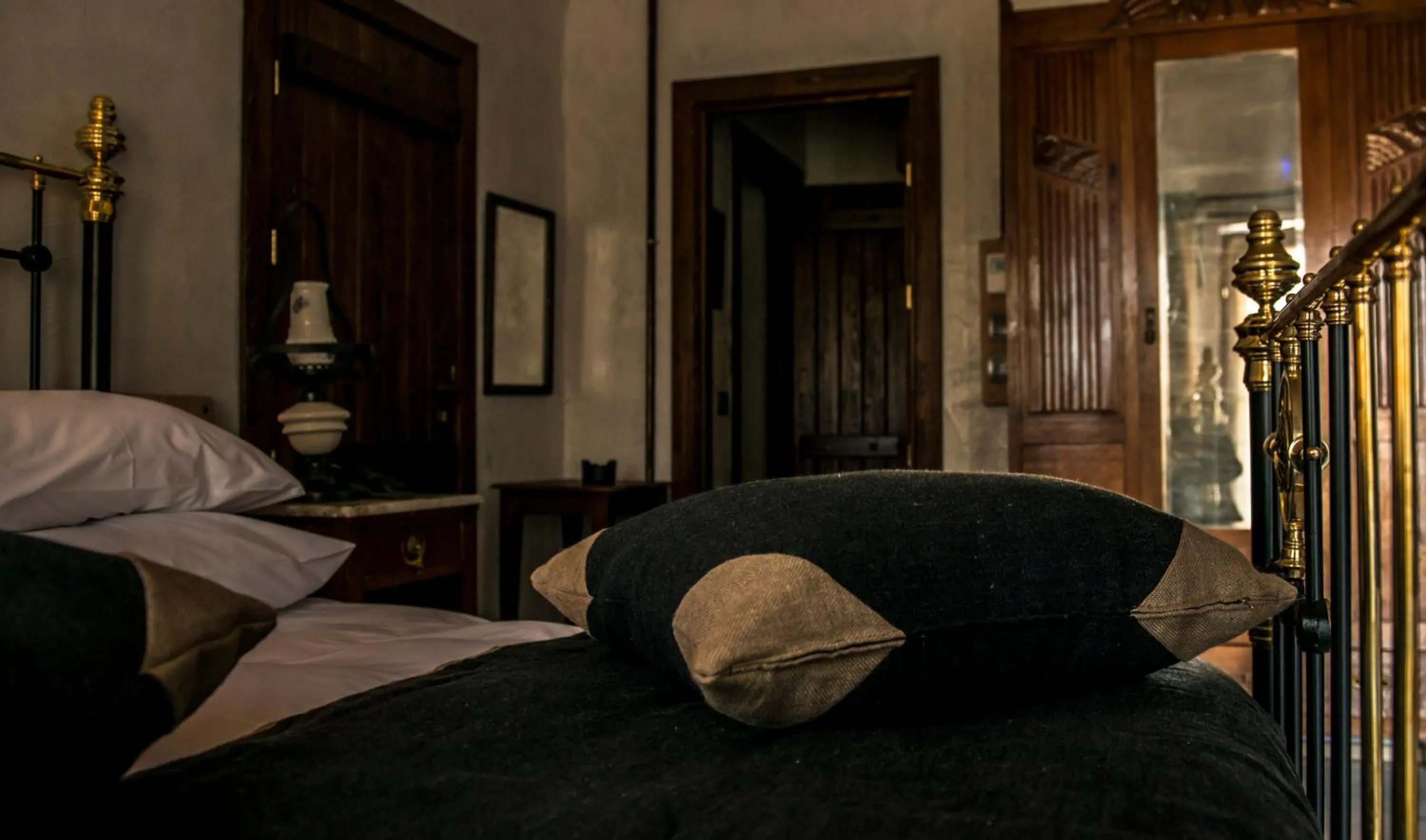 Bed in Montanema Handmade Village