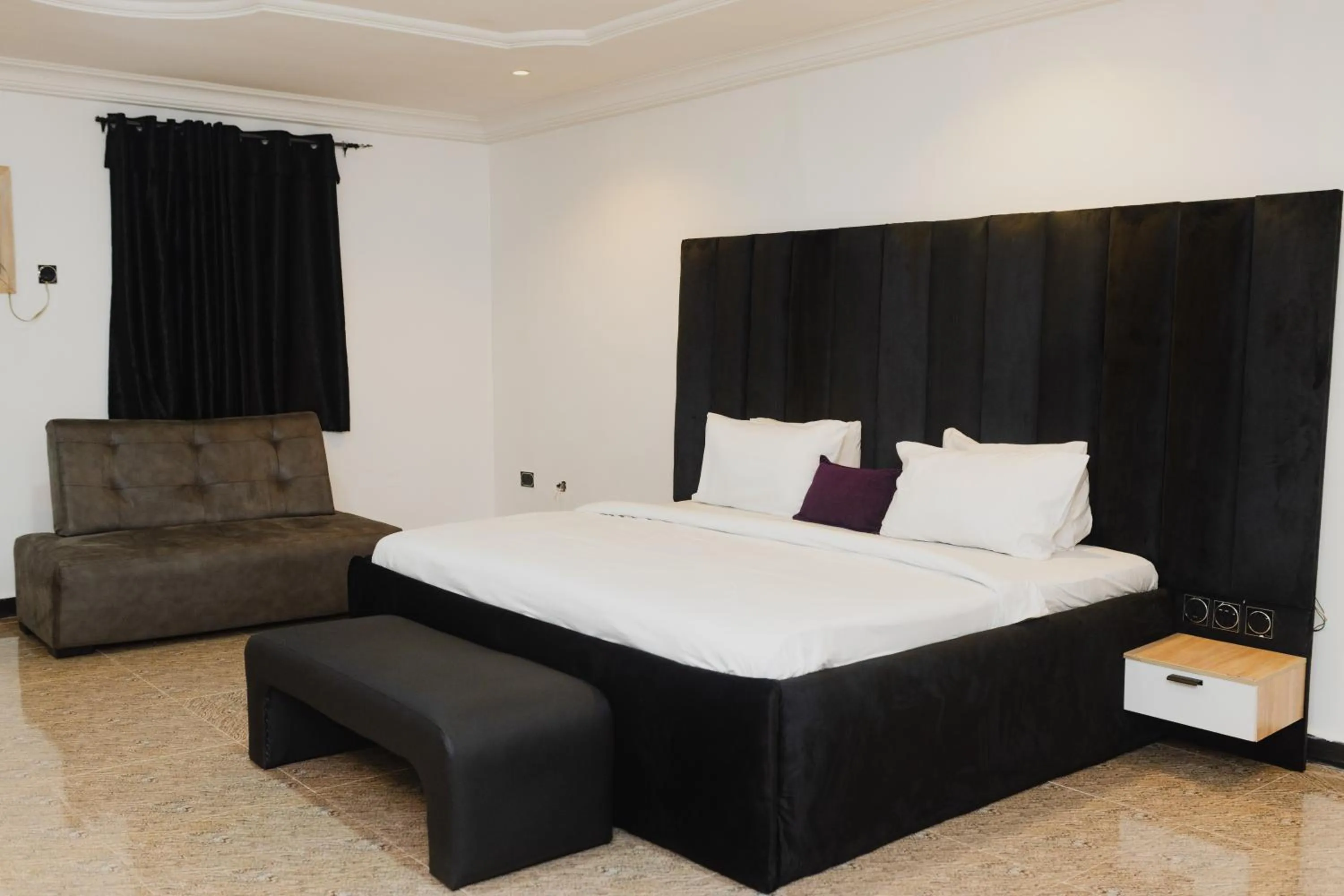 Bedroom, Bed in Ovic Hotel