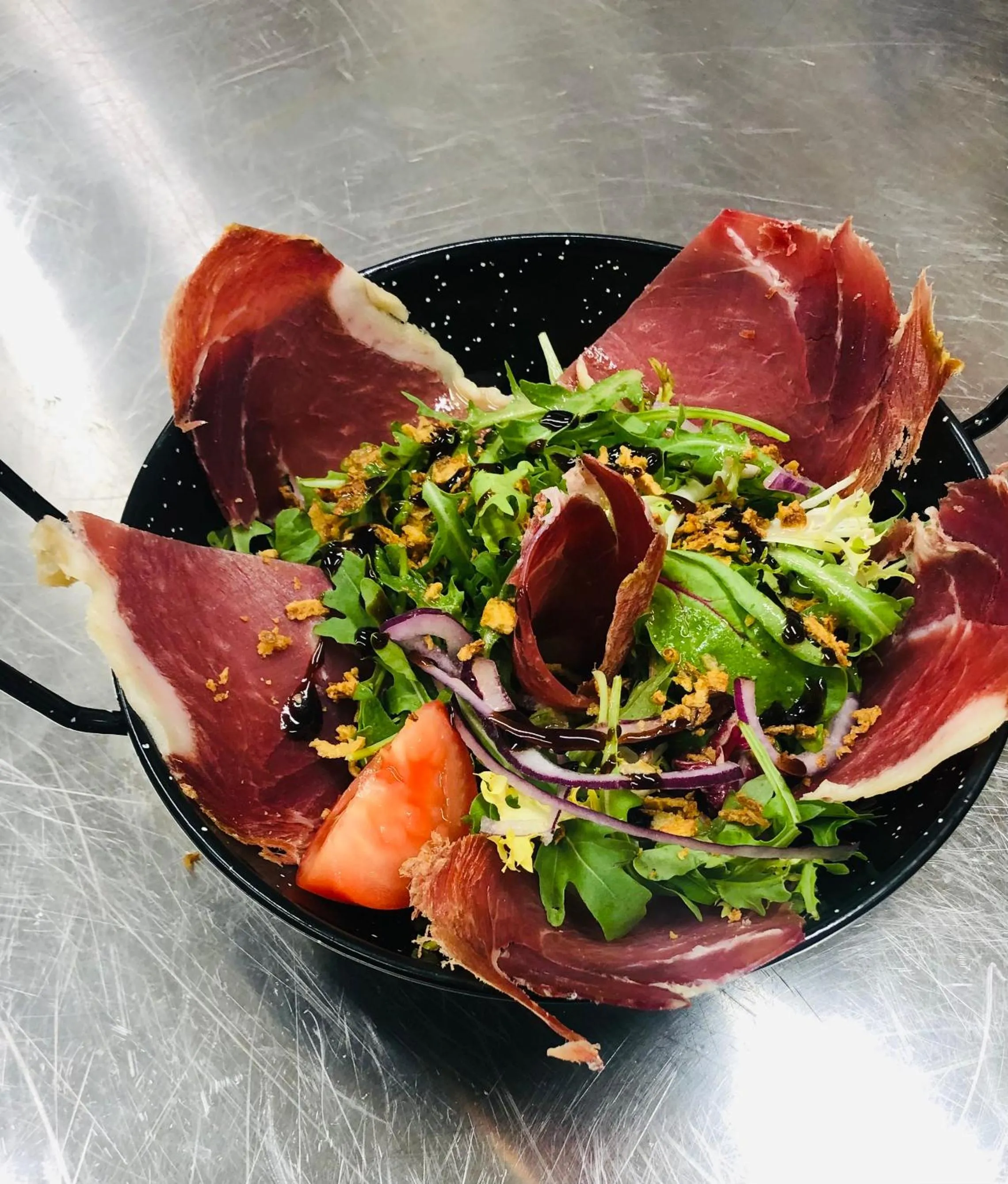 Restaurant/places to eat in Logis Hôtel Restaurant Le Top du Roulier