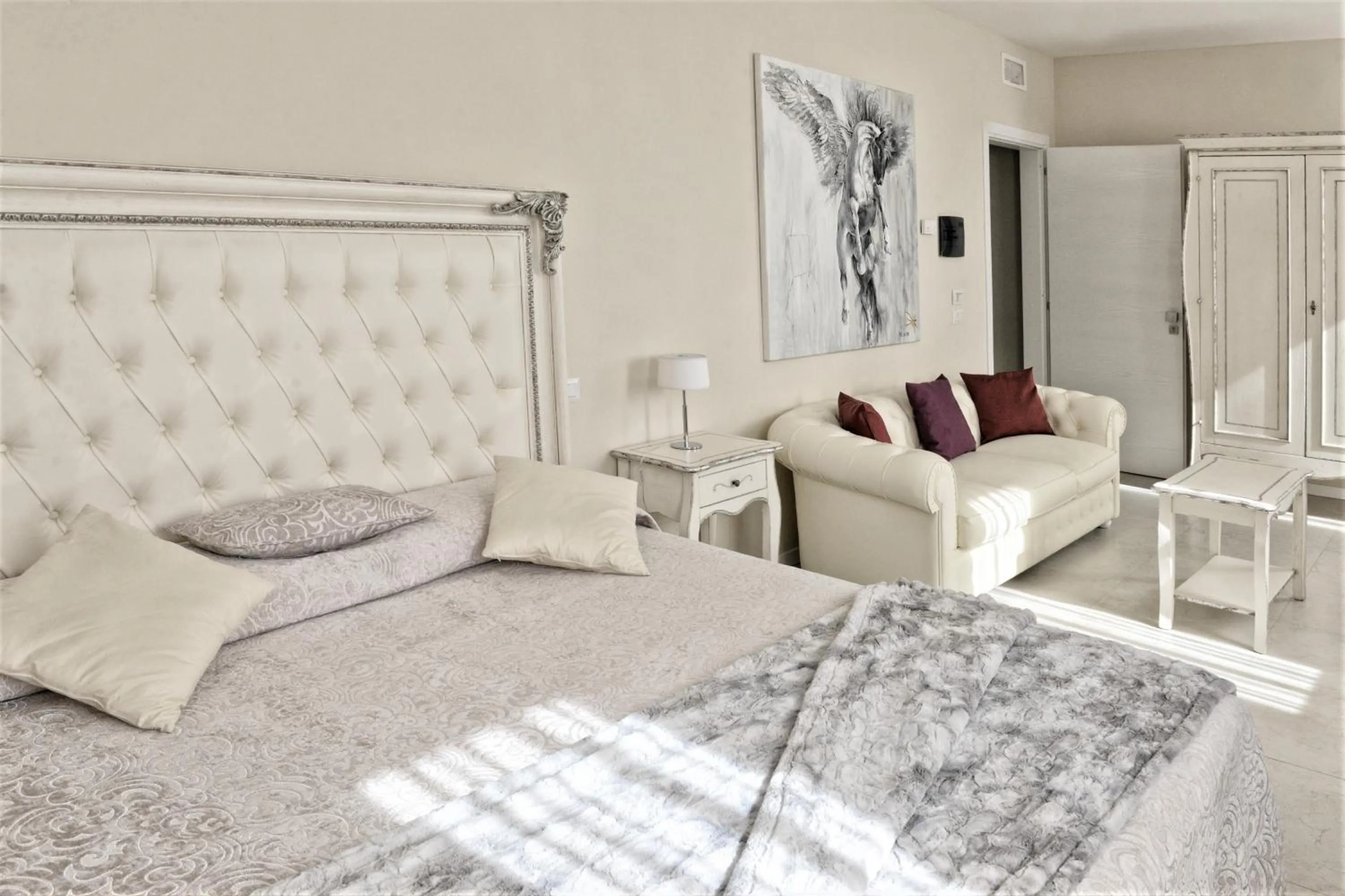 Bed in Villa del Sole Siena