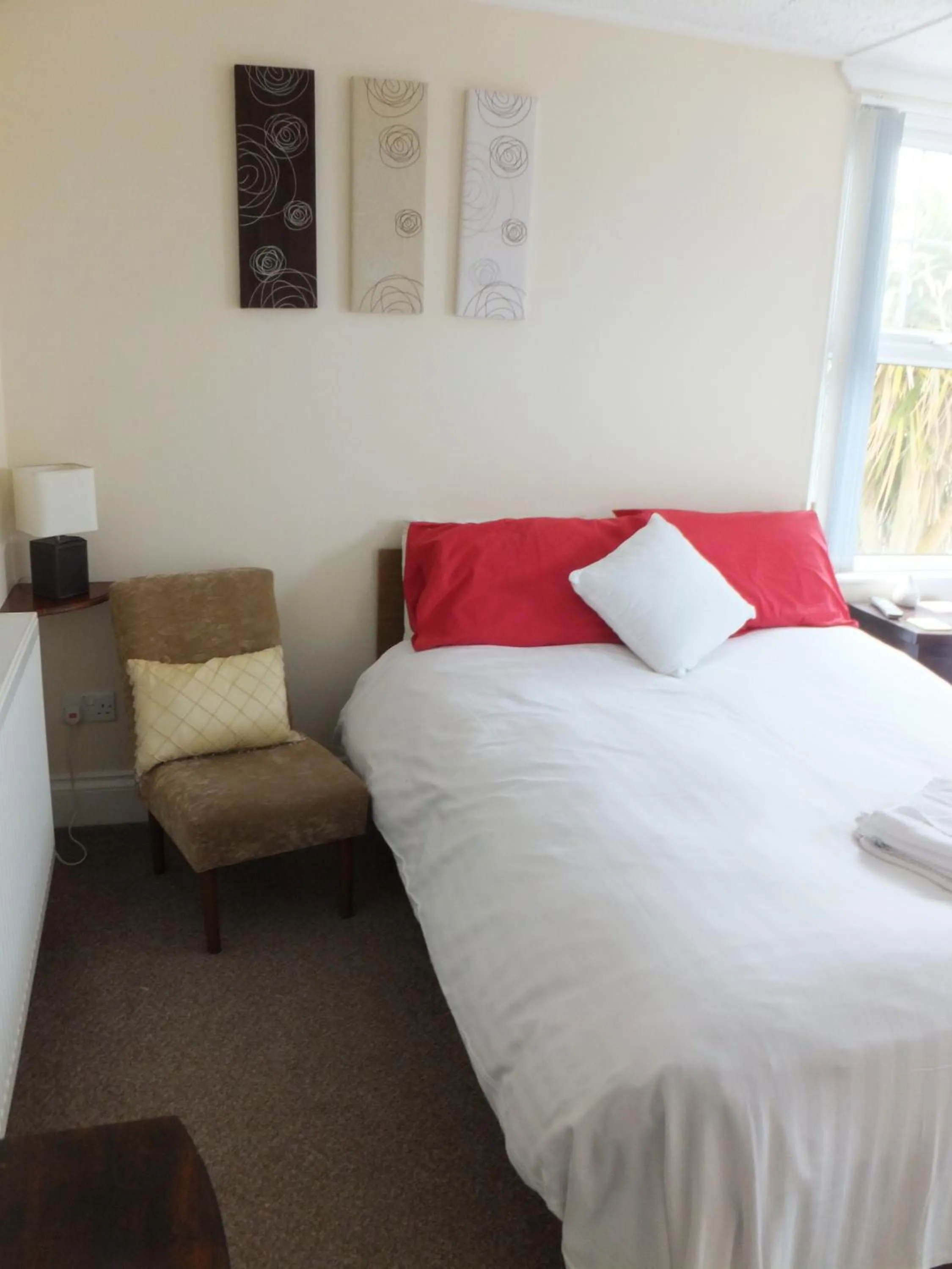 Bed in Sea Jade Guest House