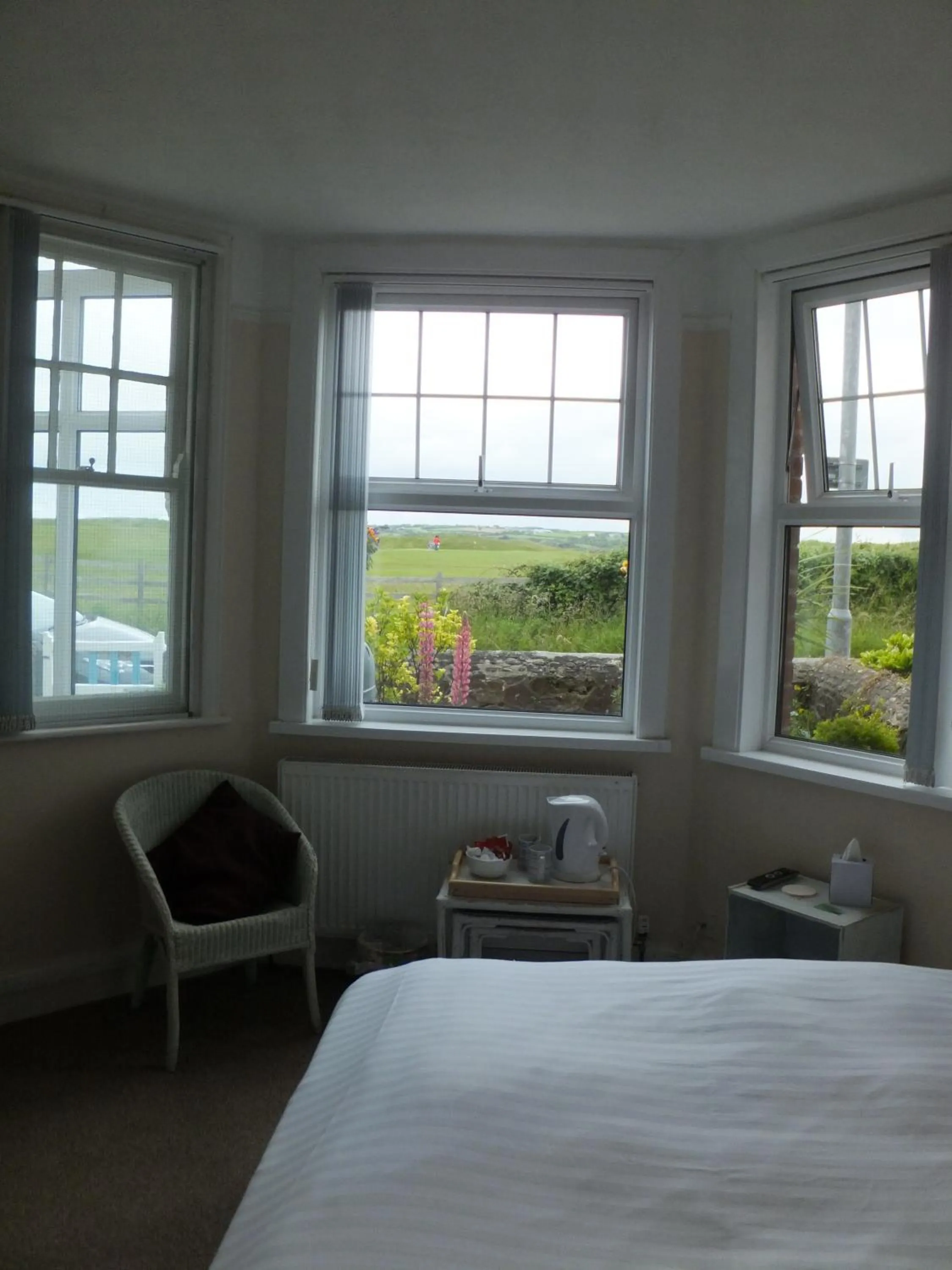 Day, Bed in Sea Jade Guest House