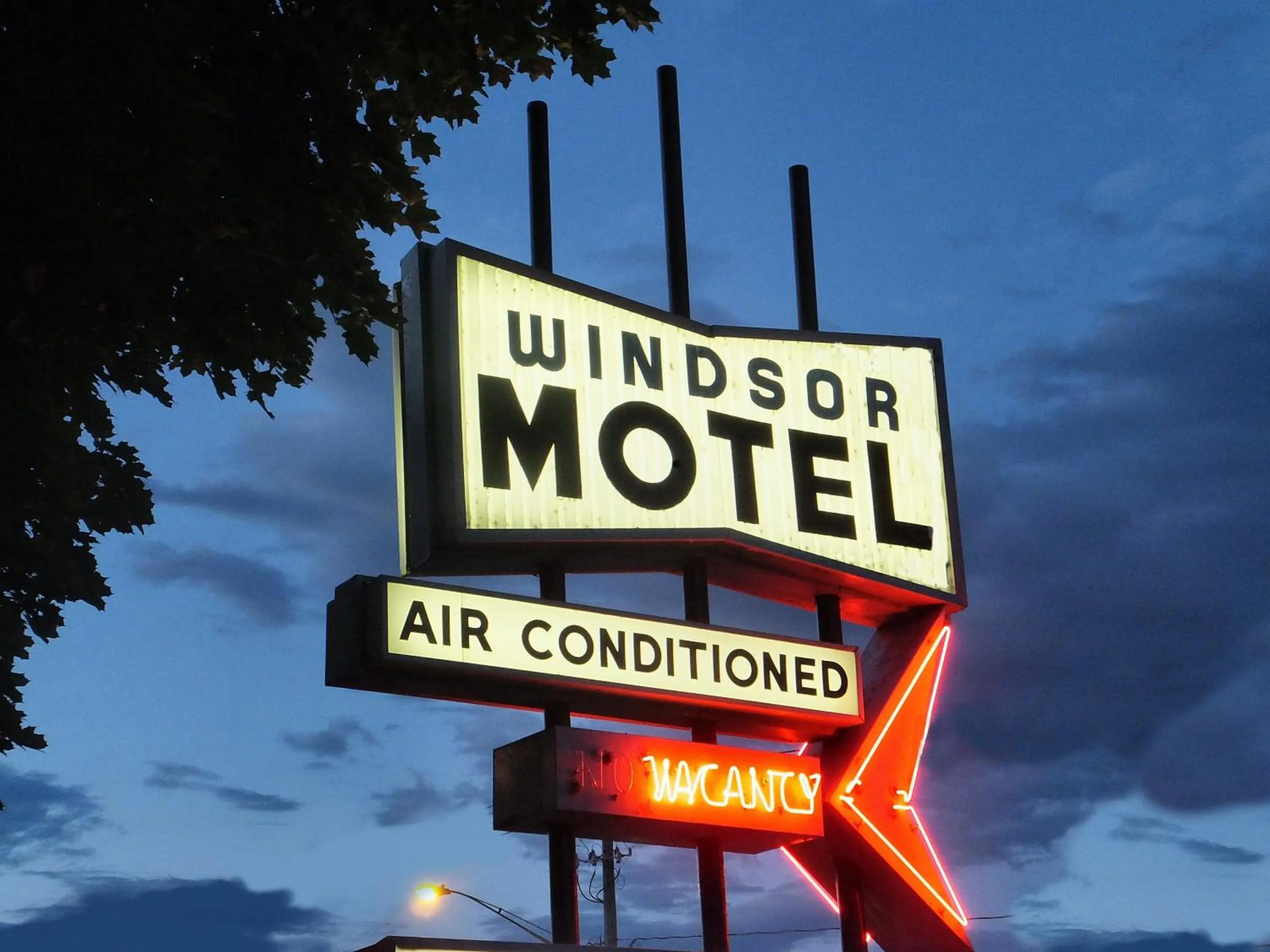 Night in Windsor Motel