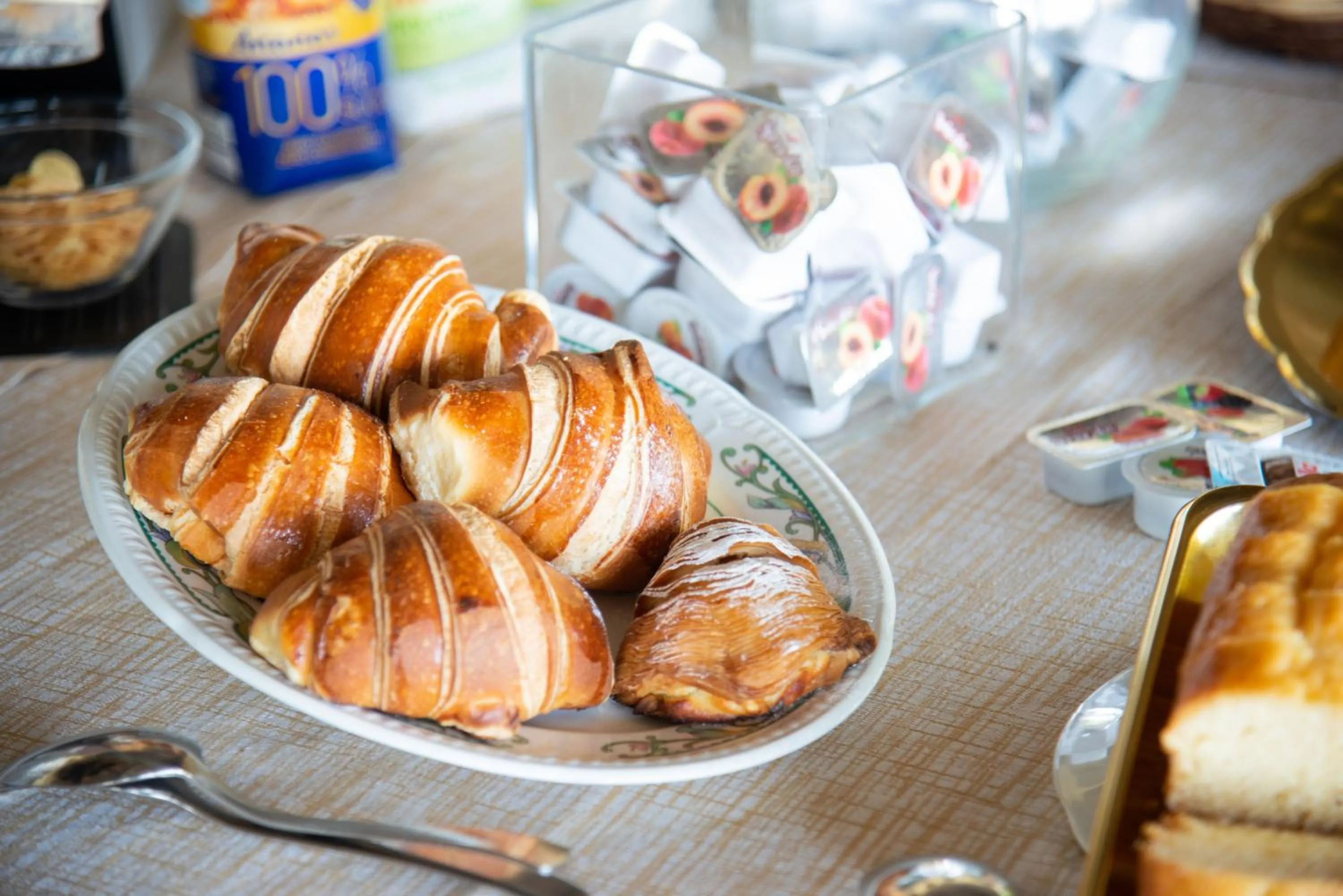 Breakfast in La Capannina - Hotel & Apartments