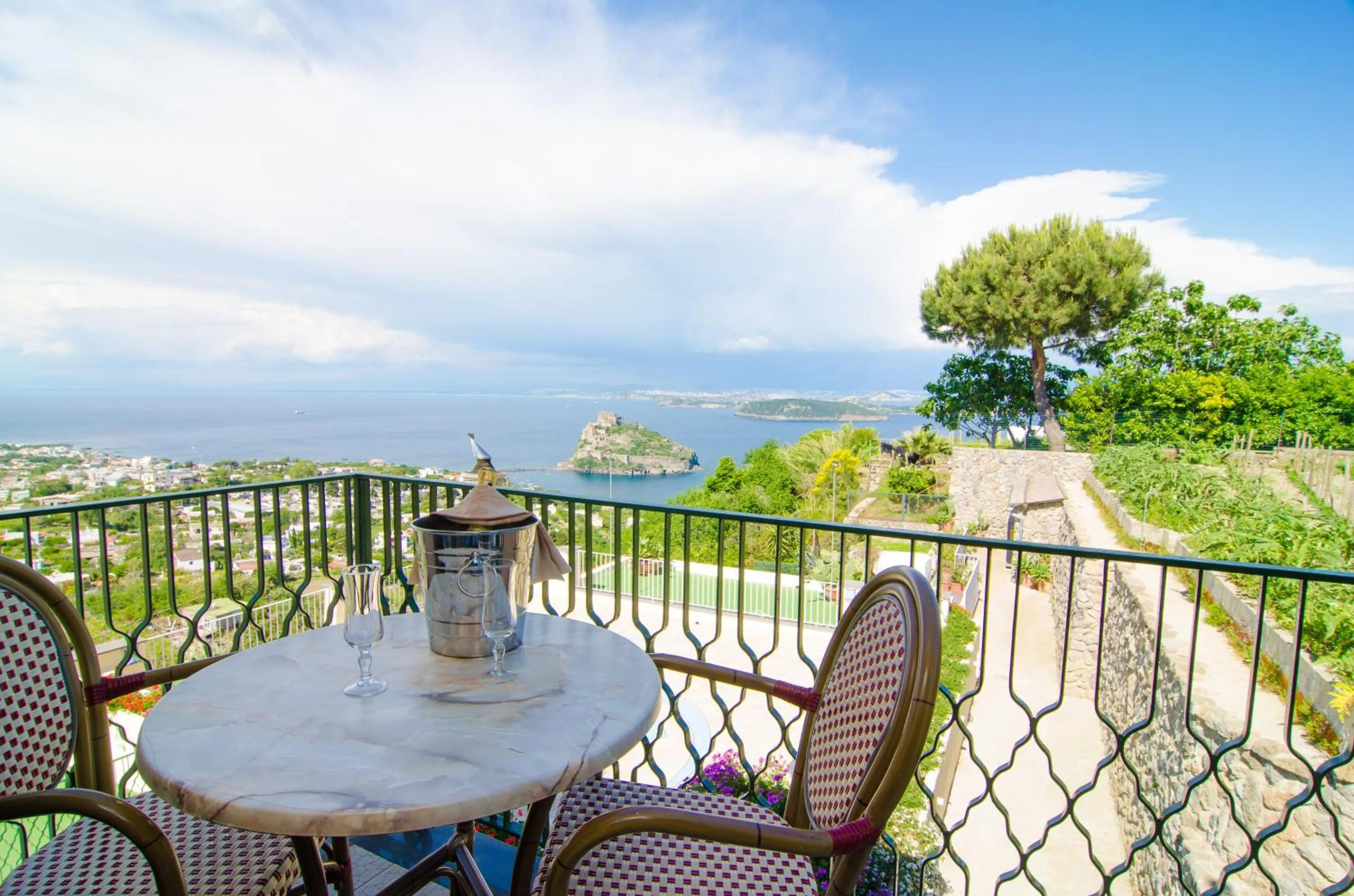 Balcony/Terrace in La Capannina - Hotel & Apartments
