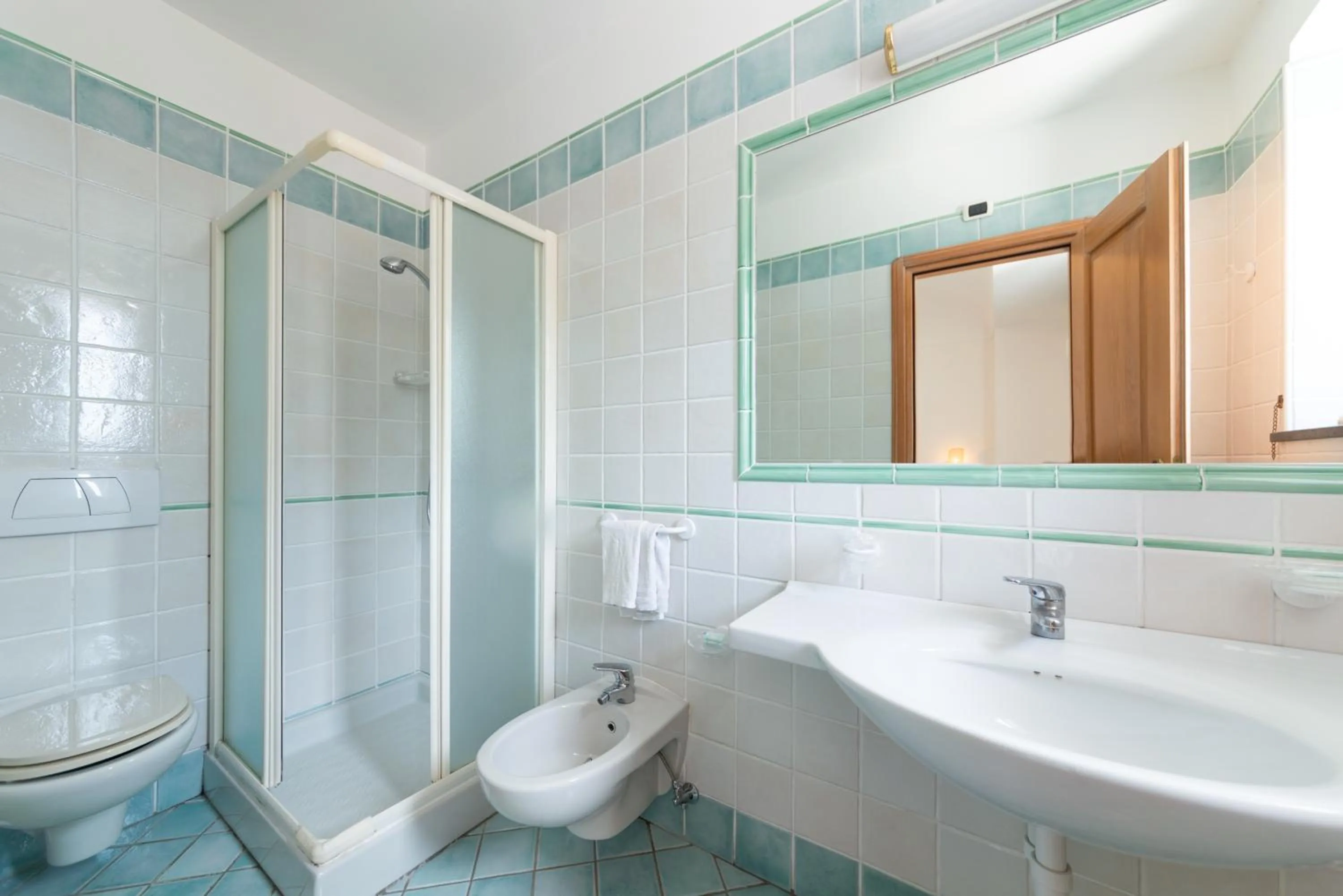 Bathroom in La Capannina - Hotel & Apartments