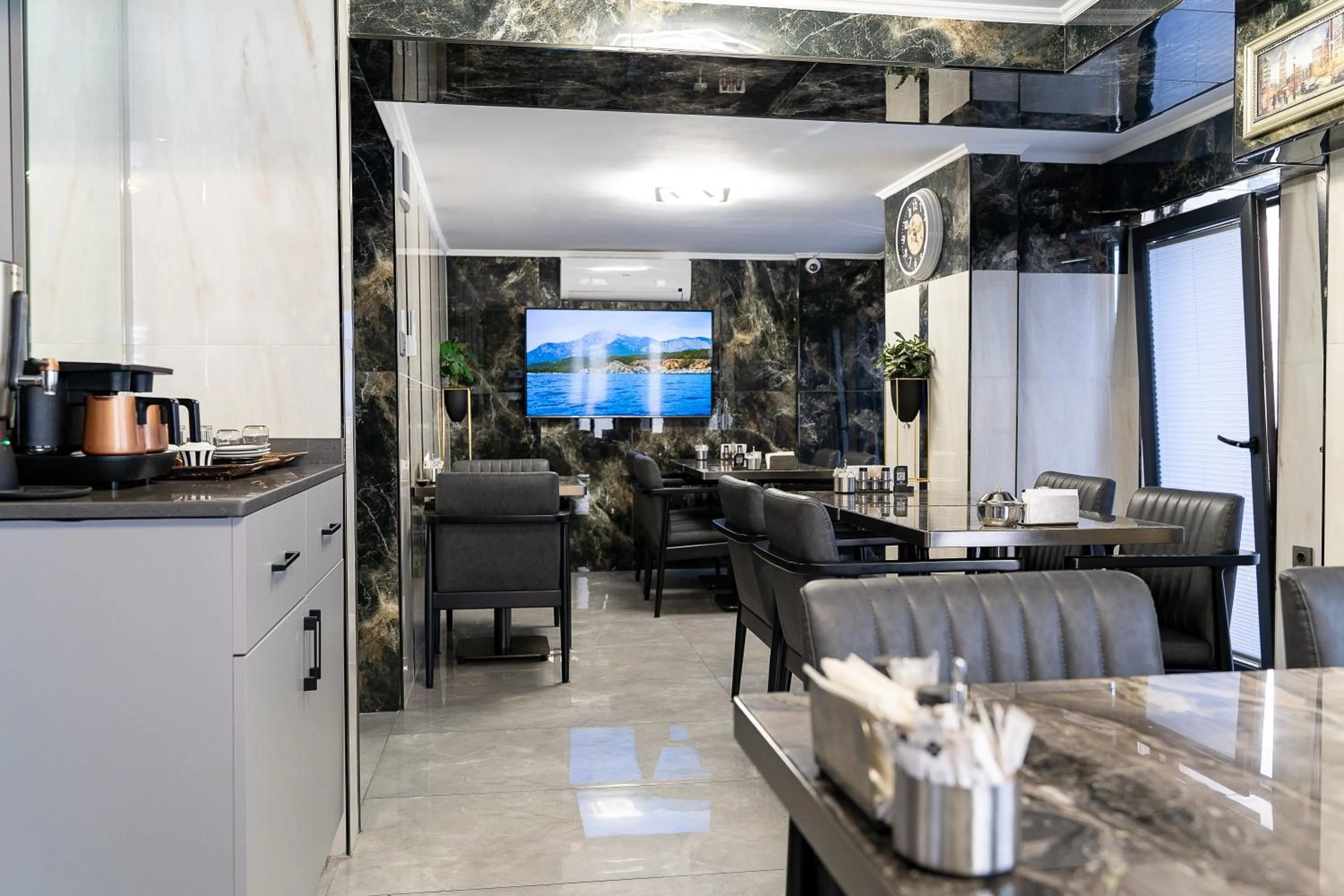 Breakfast in Avcı Palace Hotel