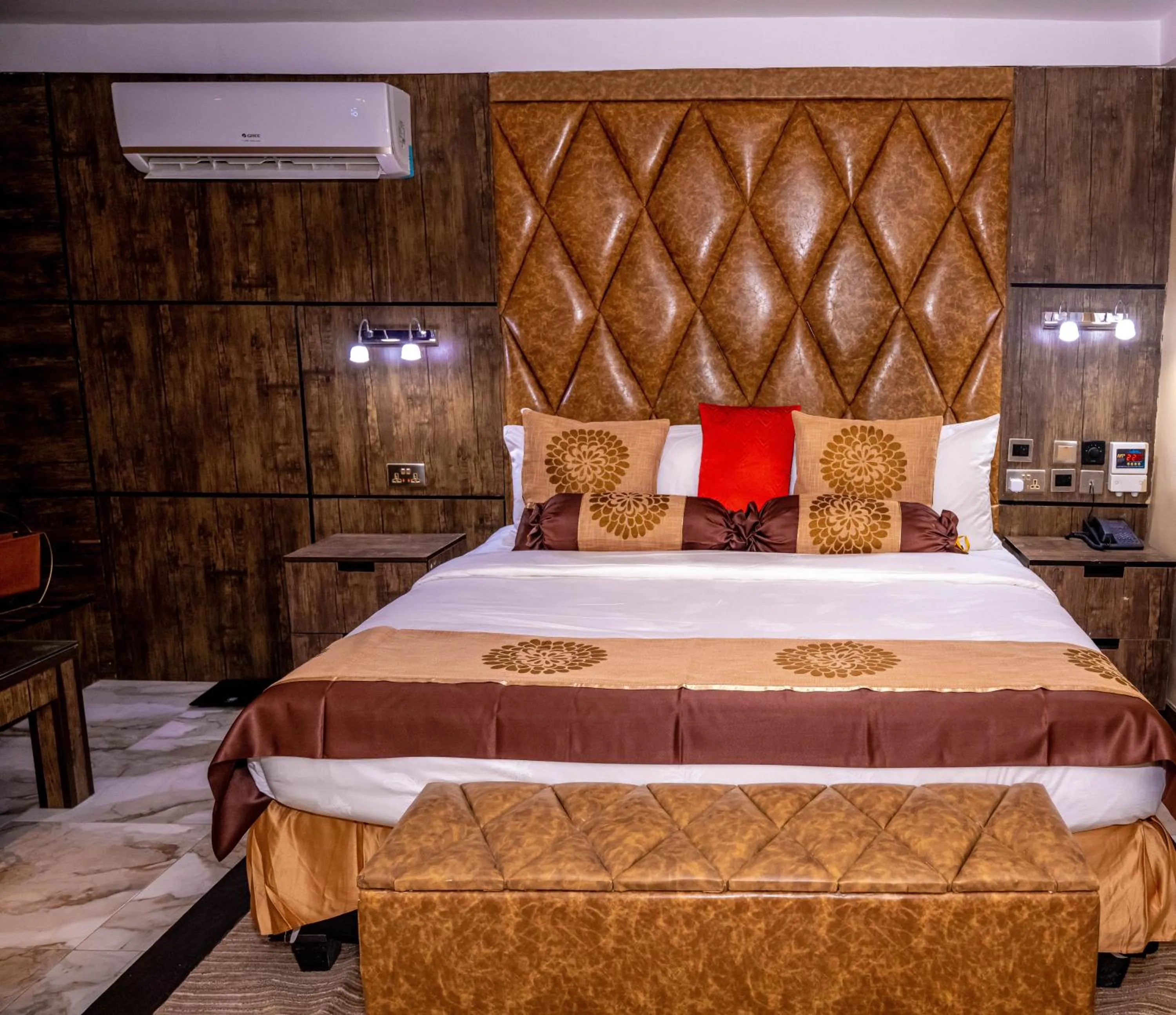 Joker Hotel and Suites