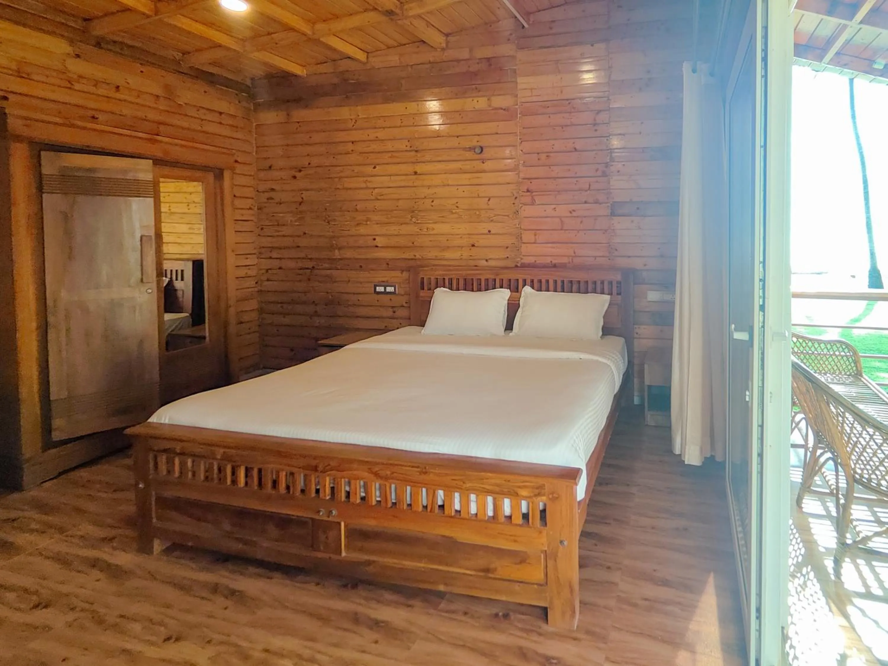 Bed in The O2H Agonda Beach Resort