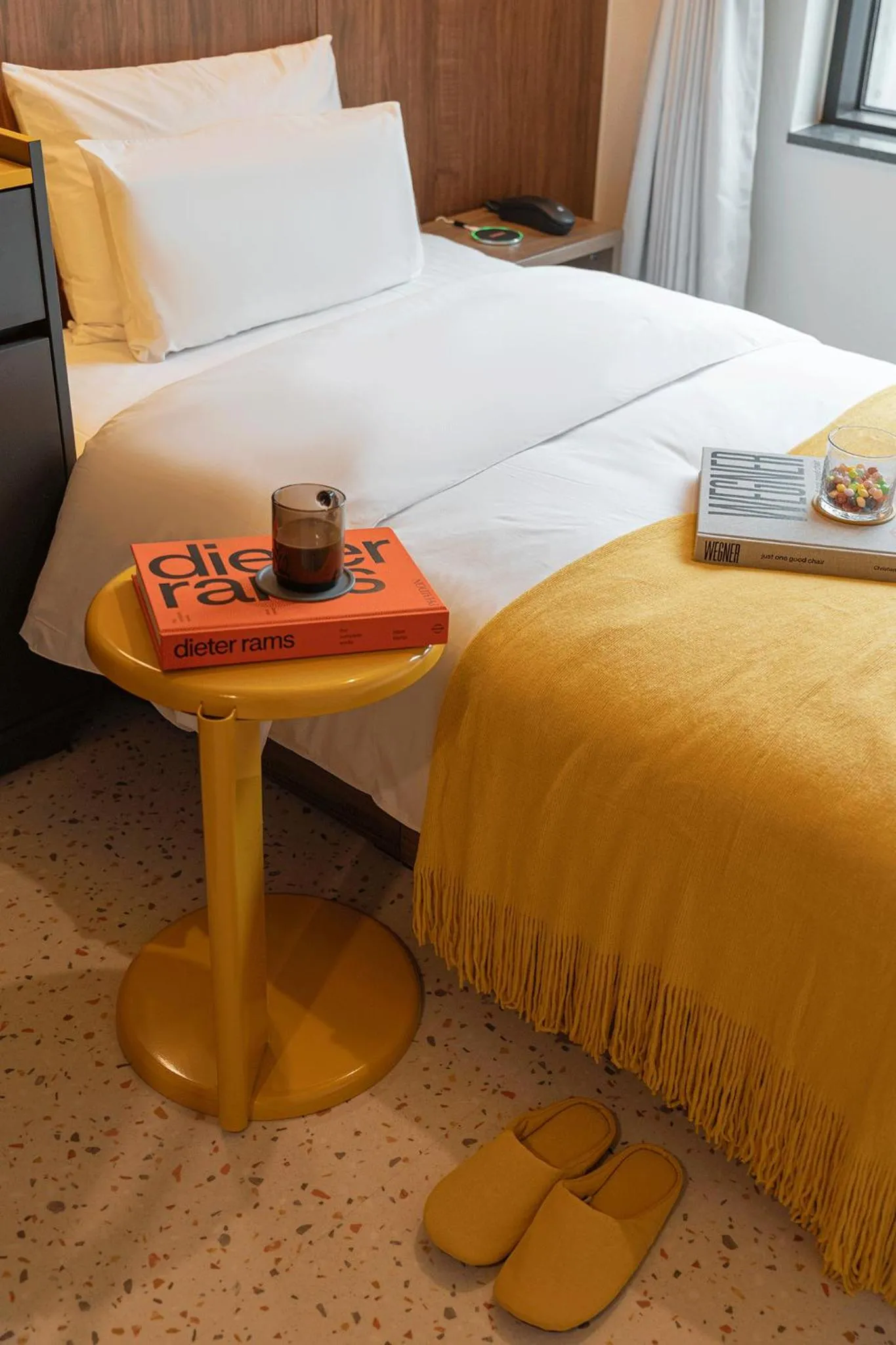 Bed in Nouvelle Hotel Seoul Itaewon by Aank