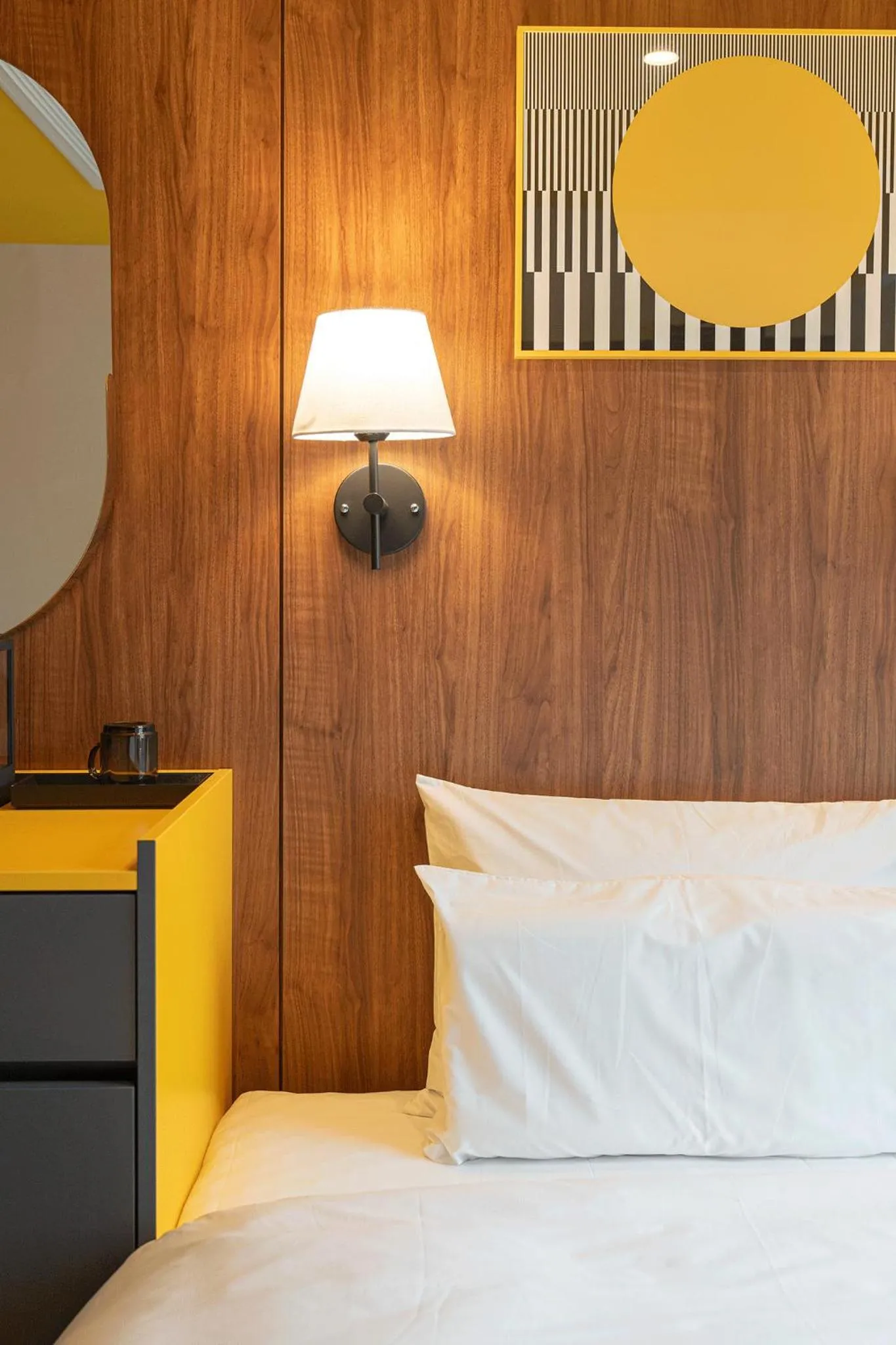 Bed in Nouvelle Hotel Seoul Itaewon by Aank