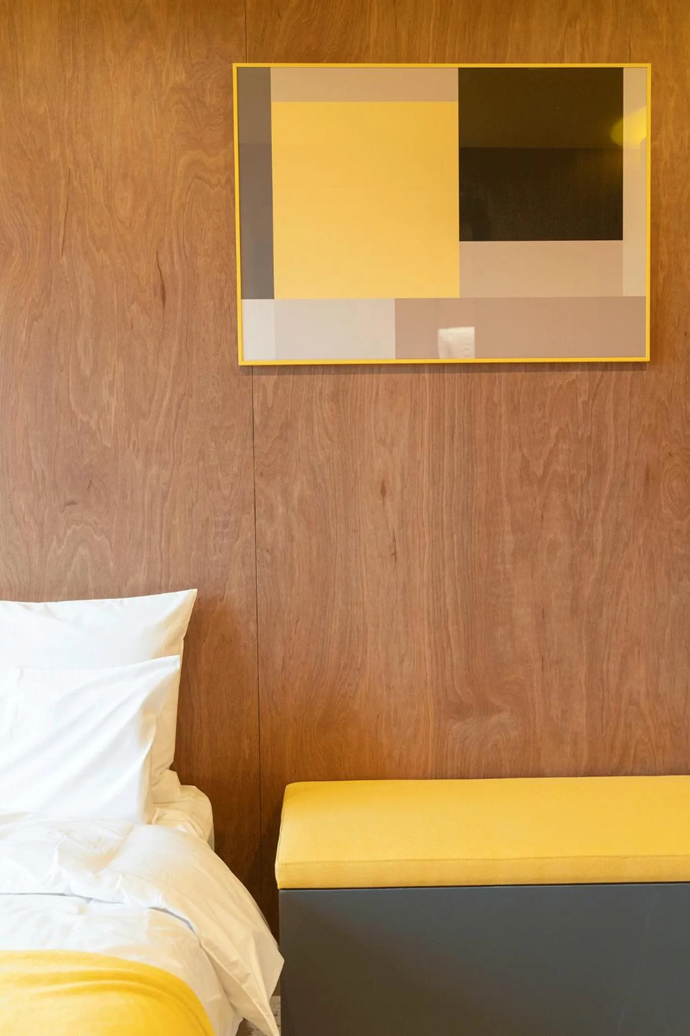 Bed in Nouvelle Hotel Seoul Itaewon by Aank