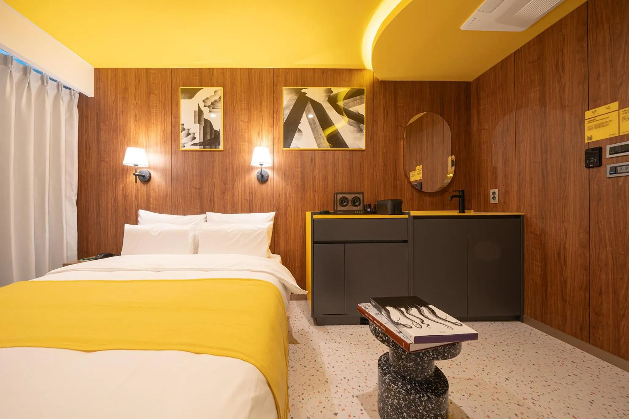 Bed in Nouvelle Hotel Seoul Itaewon by Aank