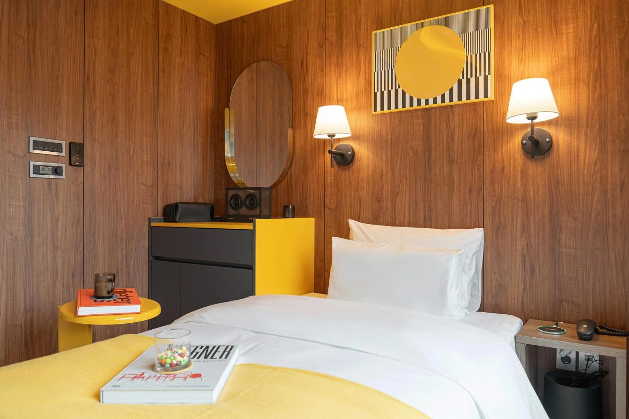 Bed in Nouvelle Hotel Seoul Itaewon by Aank