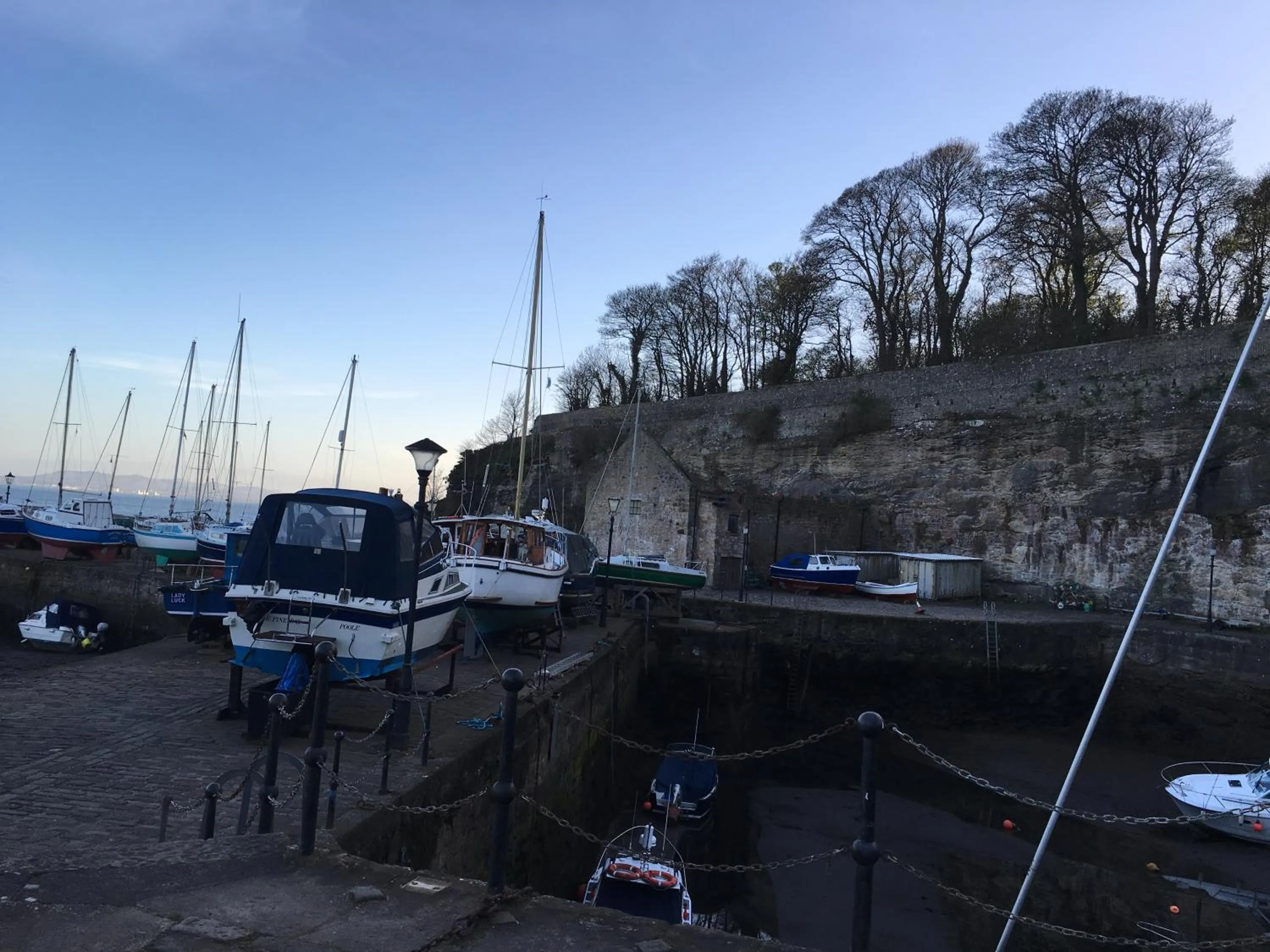 Neighbourhood in Merchant House