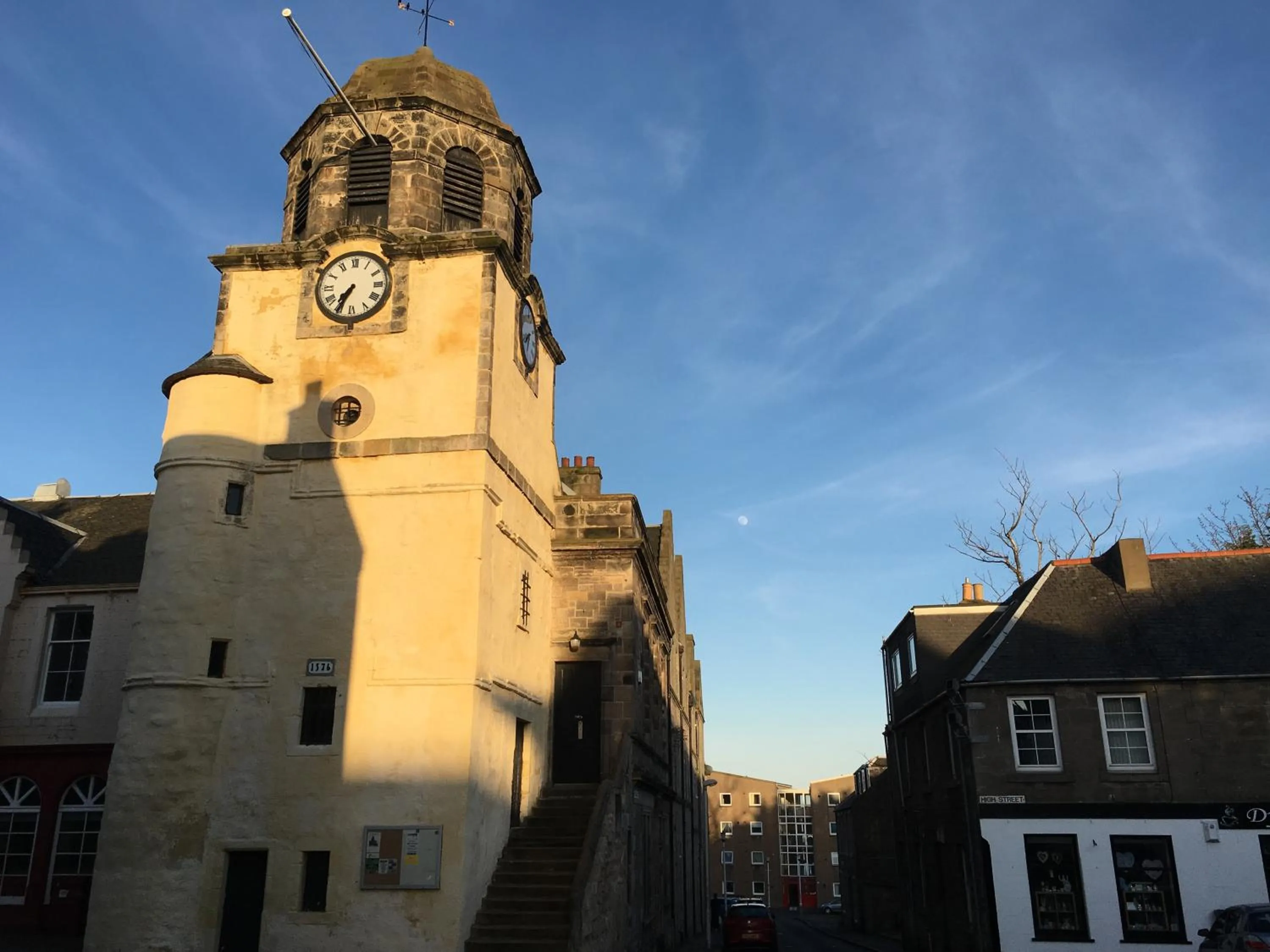 Nearby landmark in Merchant House