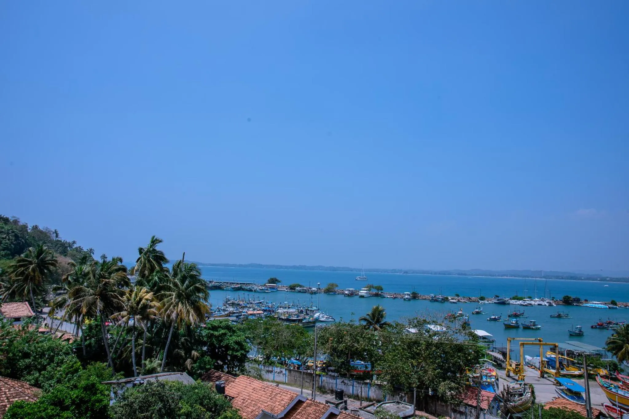 Emerald Bay Resort Mirissa