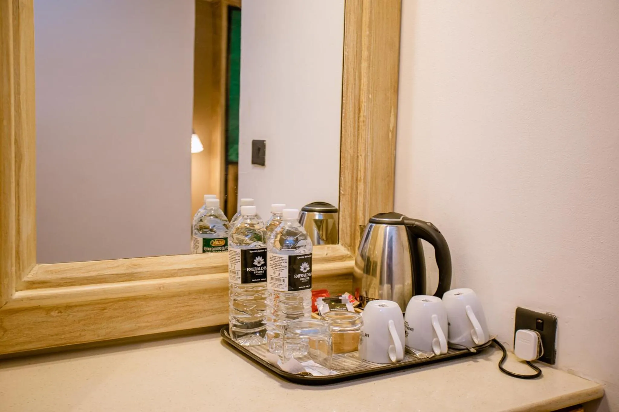 Emerald Bay Resort Mirissa