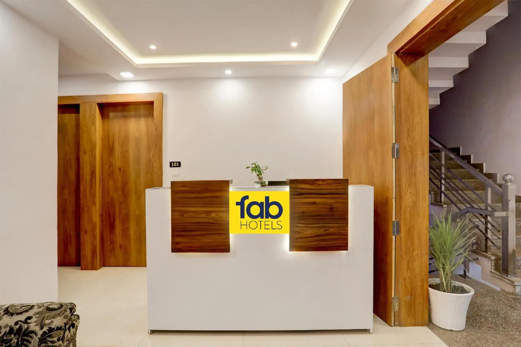 Lobby or reception in FabHotel Oriental