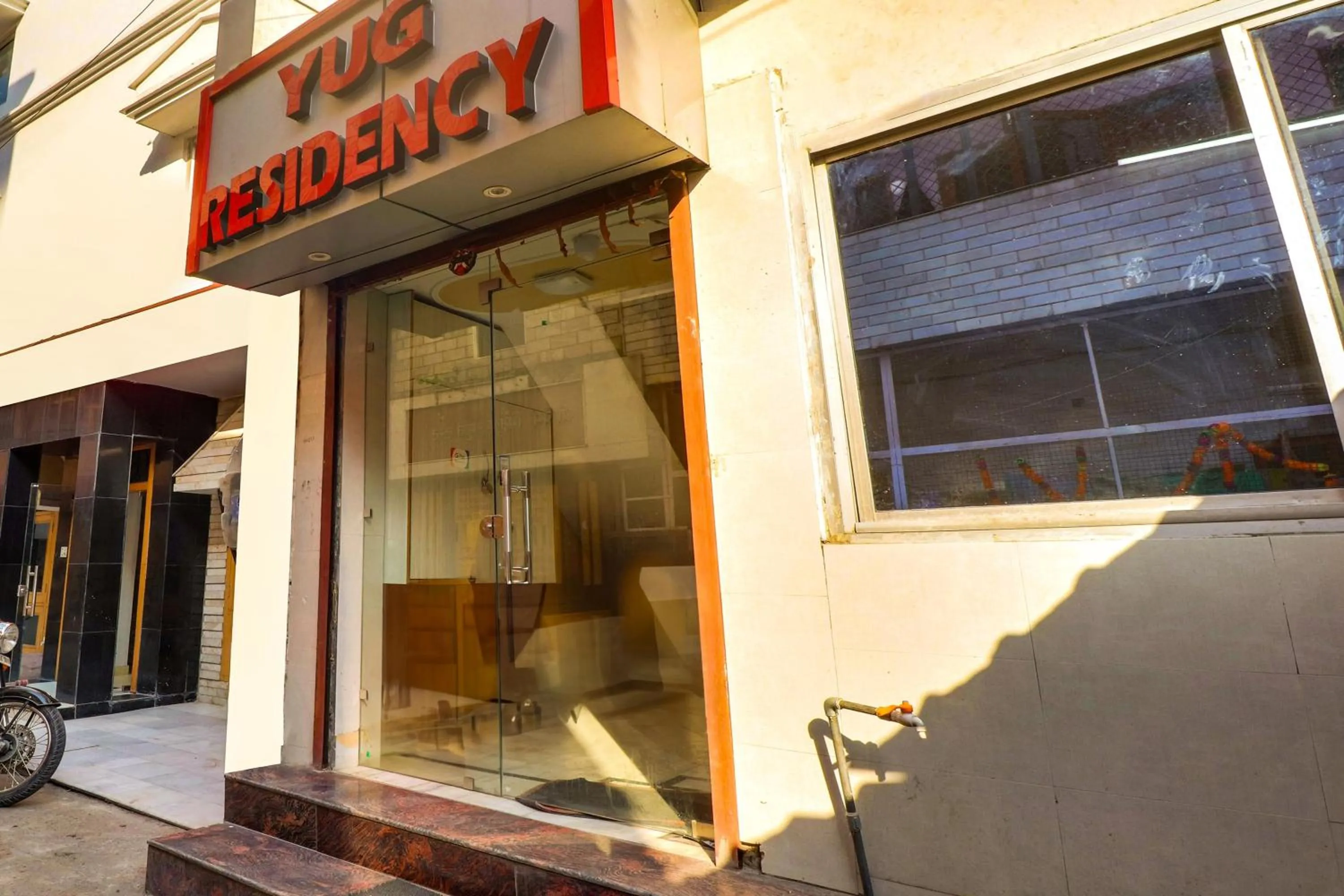 Facade/entrance in Hotel O by OYO Yug Residency