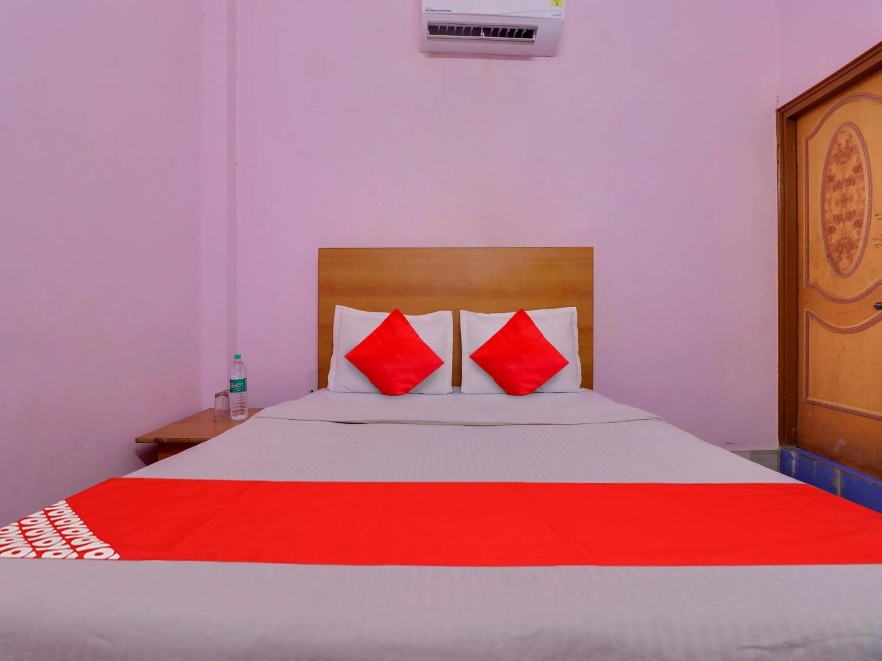 Bedroom, Bed in Hotel O by OYO Yug Residency