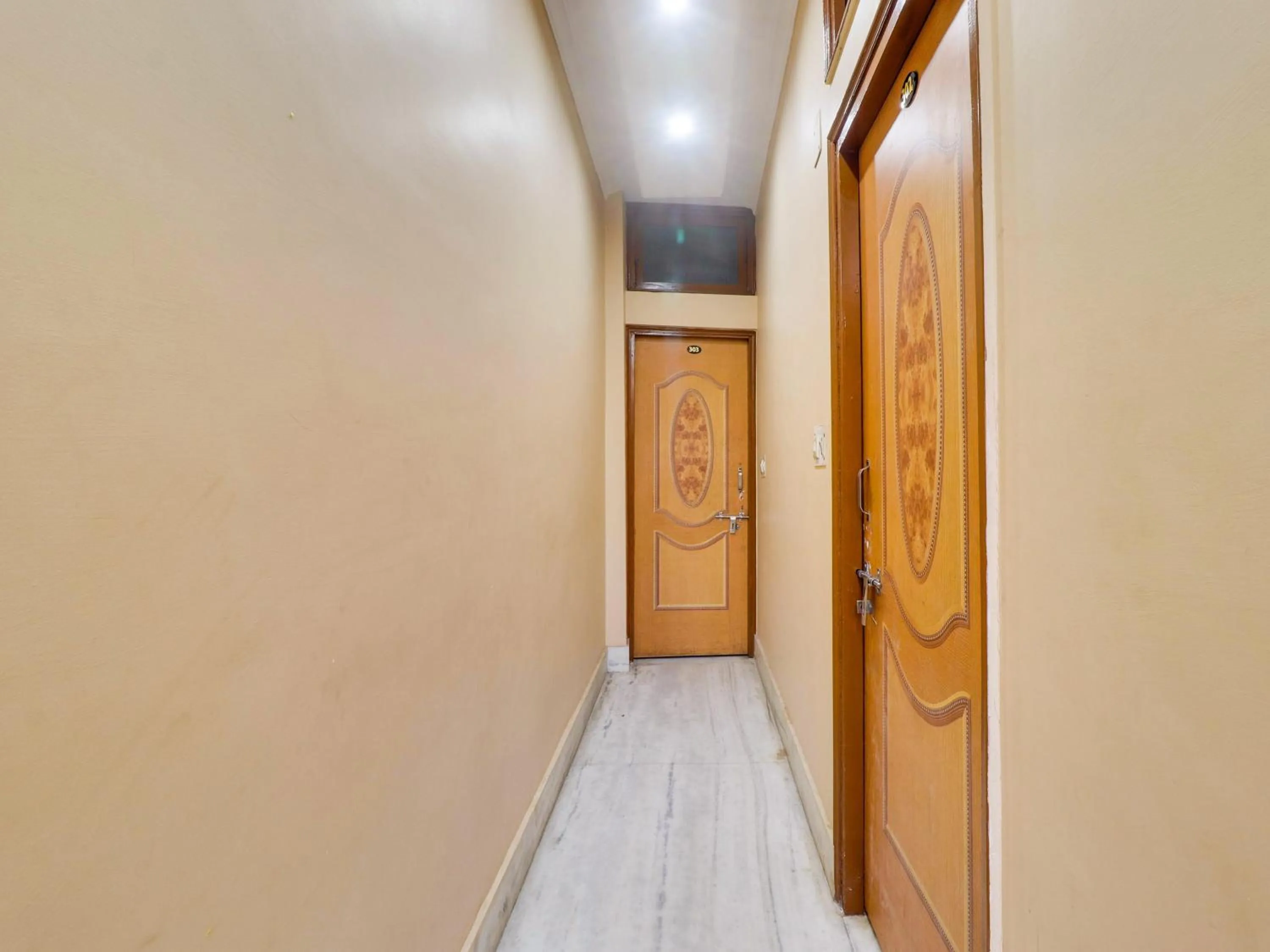 Lobby or reception in Hotel O by OYO Yug Residency