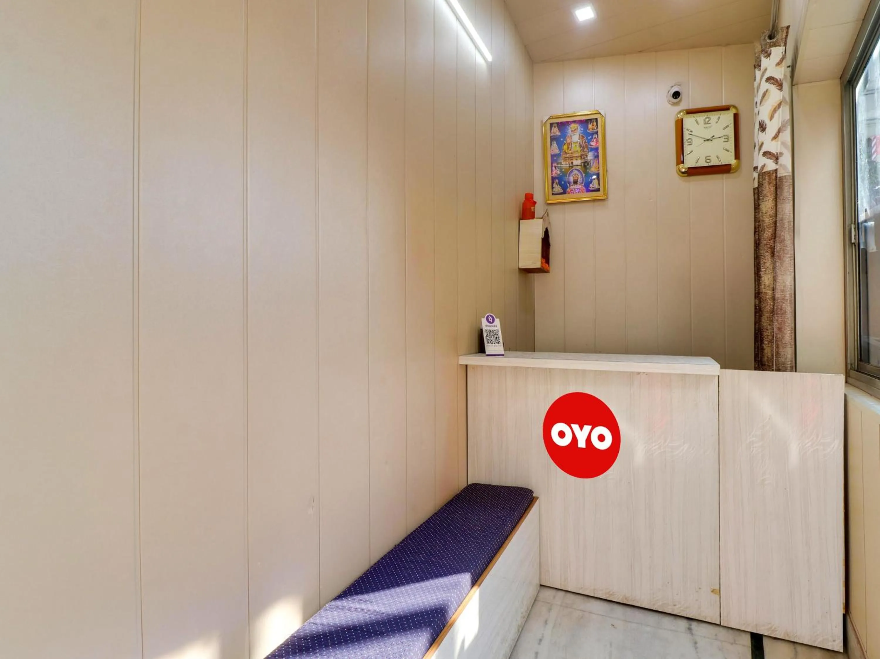 Lobby or reception in Hotel O by OYO Yug Residency