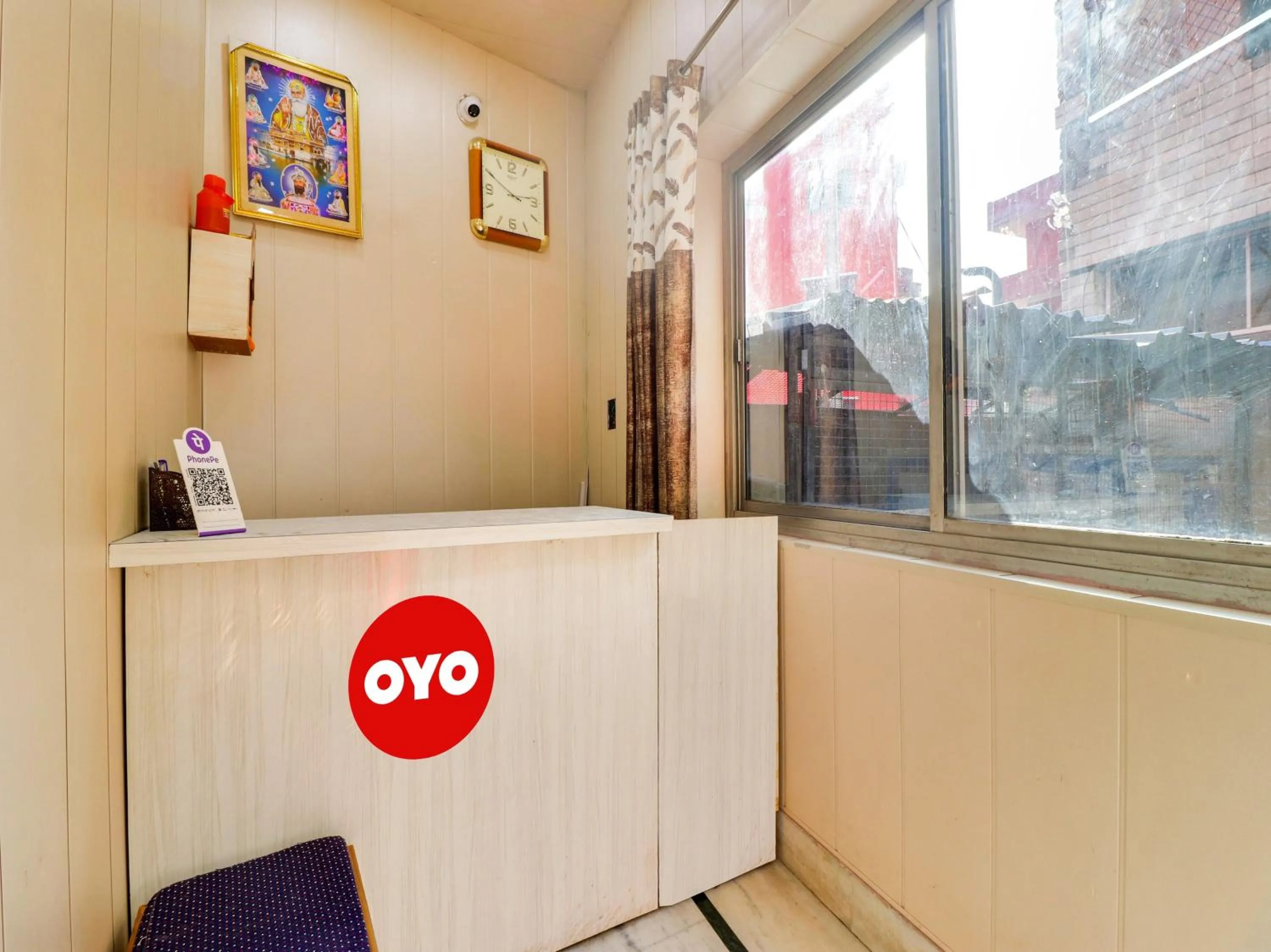 Lobby or reception in Hotel O by OYO Yug Residency