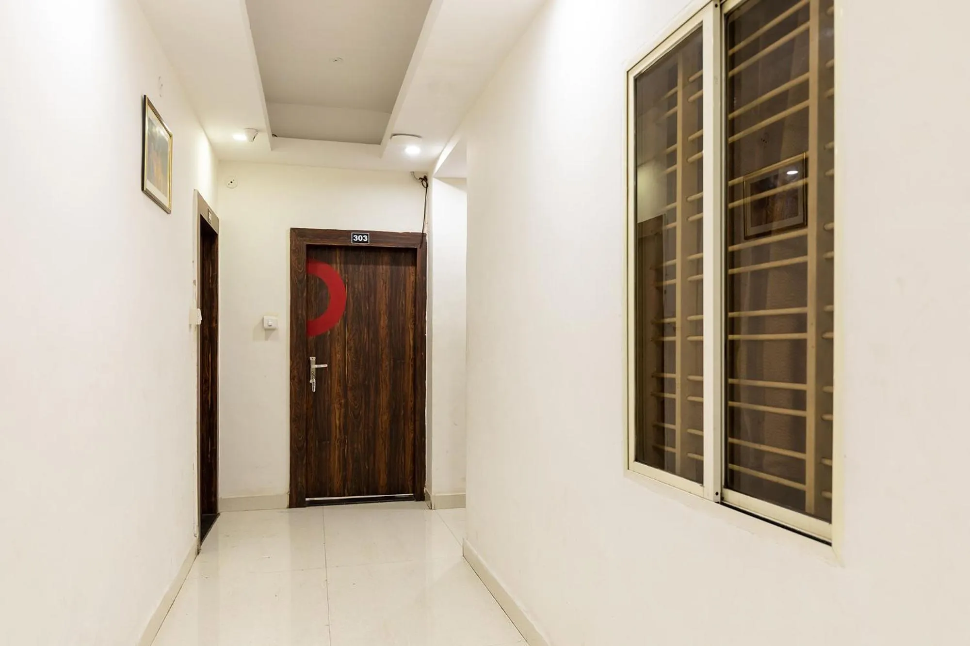 Lobby or reception in FabHotel Ocean Pearl