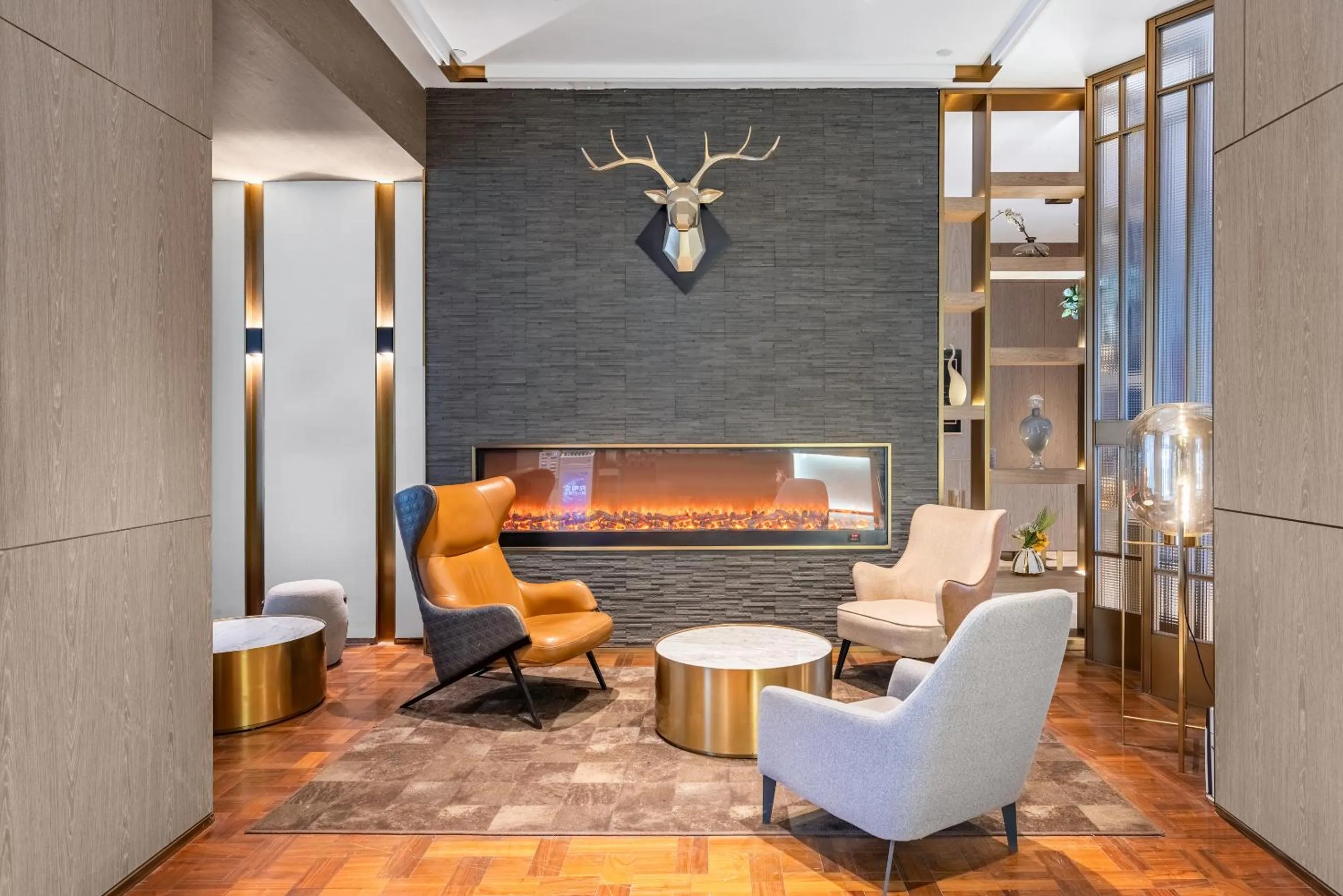 Lobby or reception in Beijing Road Four-Diamond Hotel-1 km From The Metro-宜尚plus酒店