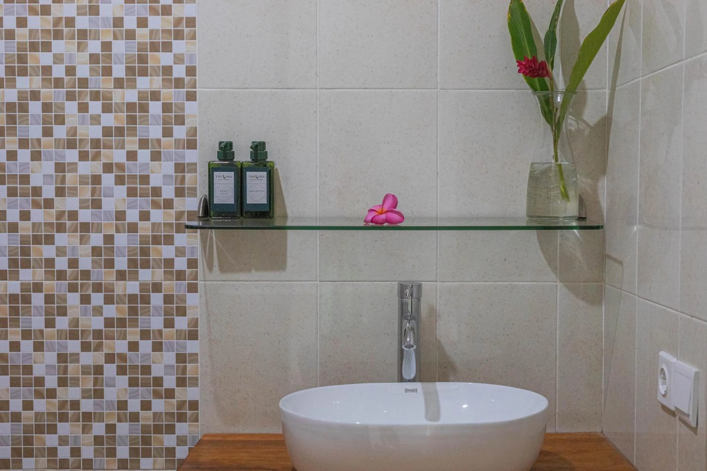 dishwasher in Candra Loka Studio & Apartment by The Loka