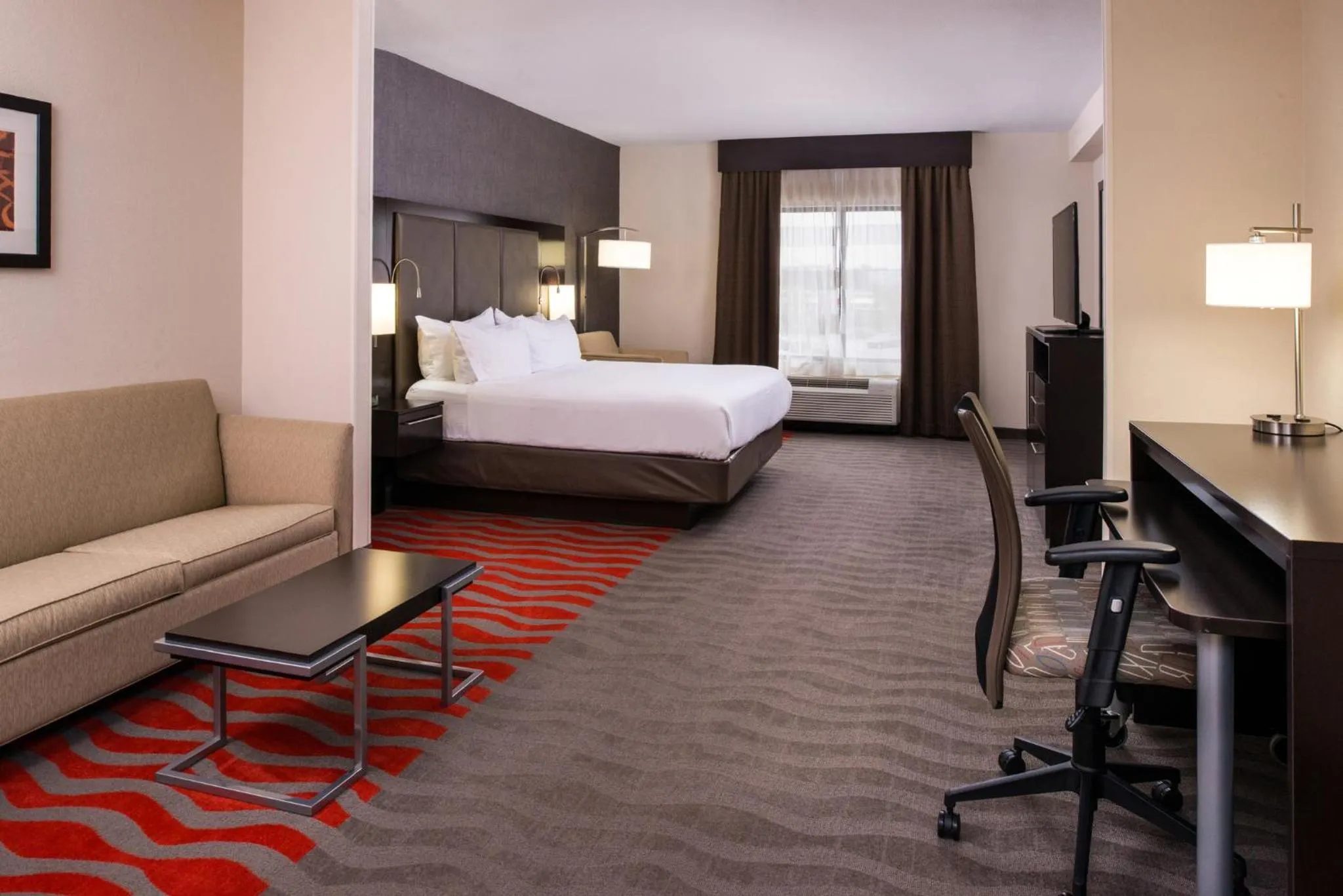 Bedroom, Bed in Holiday Inn Express & Suites Monroe by IHG