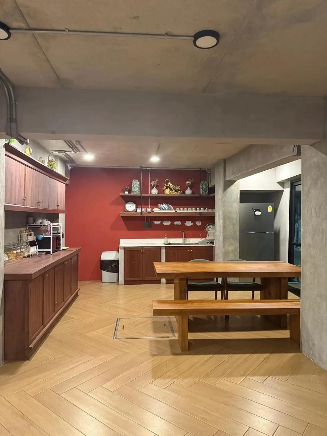 Dining area in N5 Ratchawong Hostel